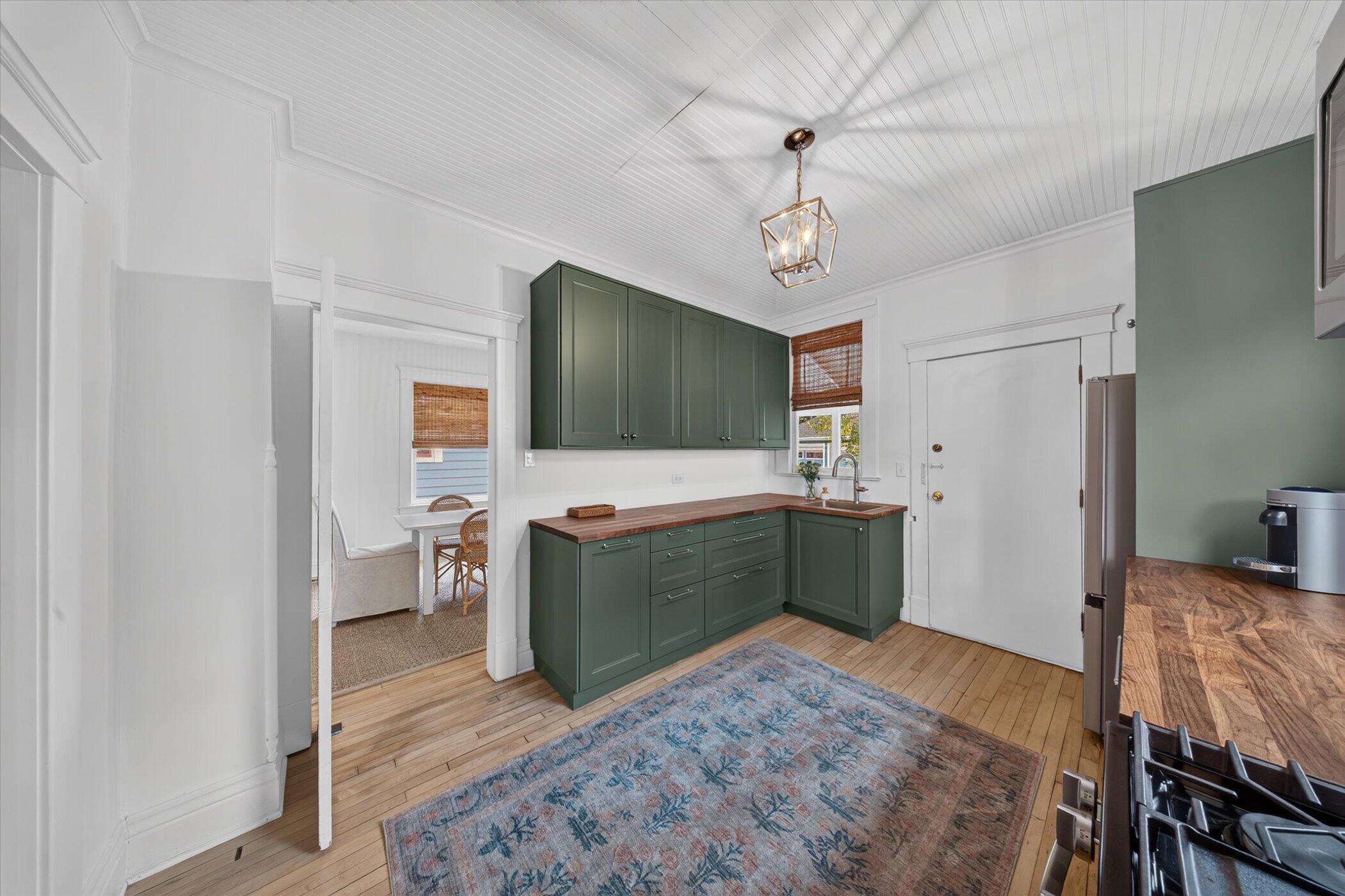 1005 W Liberty Street Property Photo 13