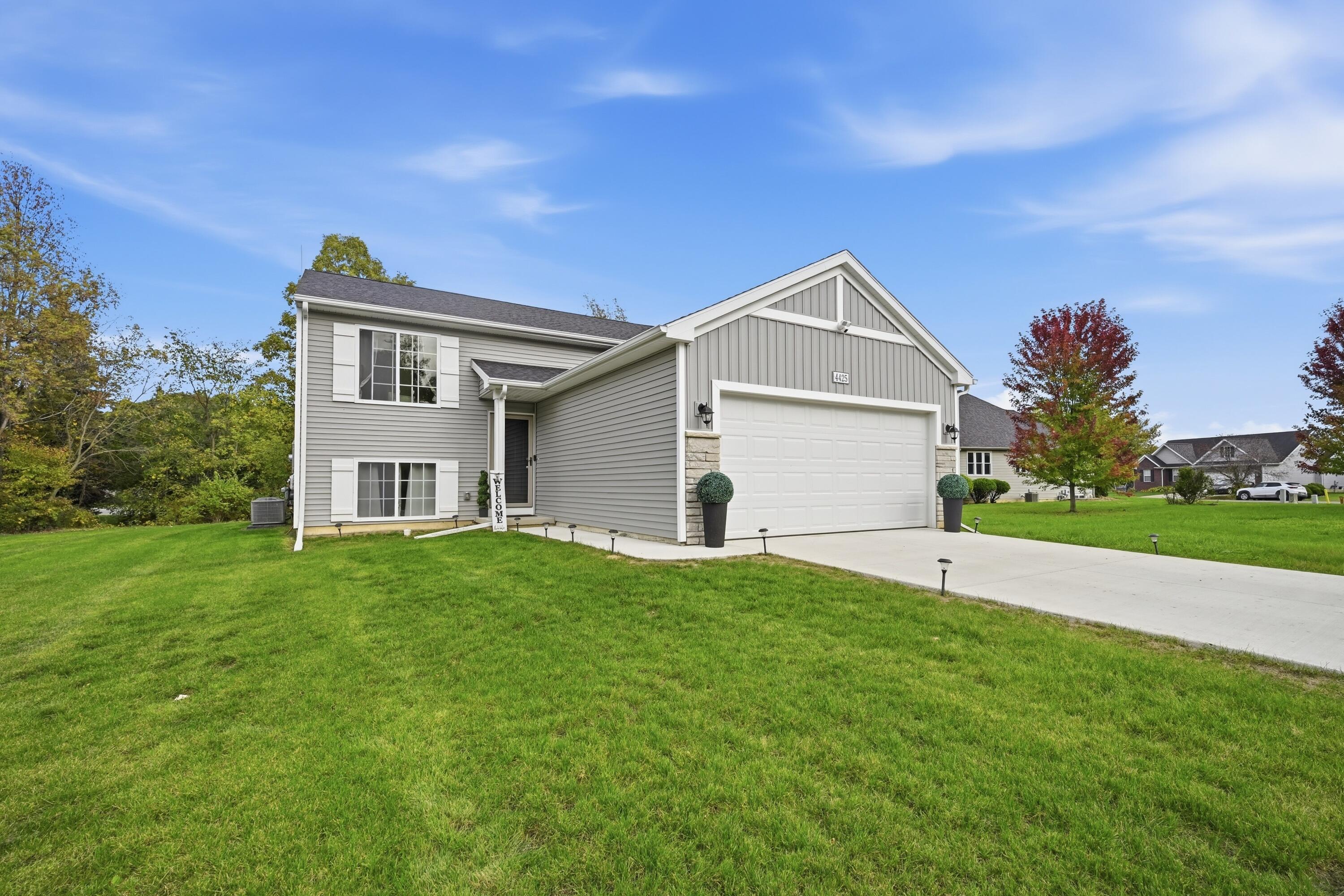 4425 Spring Meadows Court Property Photo 1
