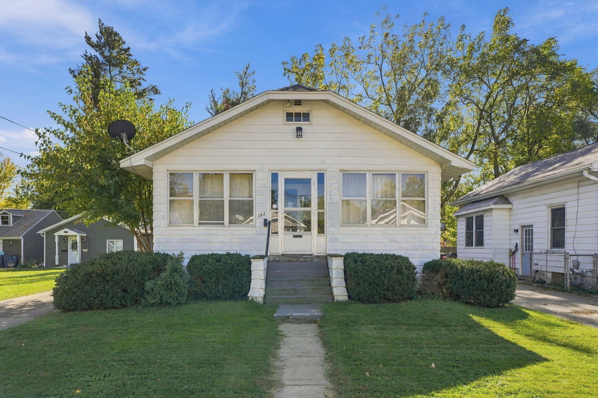 353 Wentworth Avenue Property Photo 1