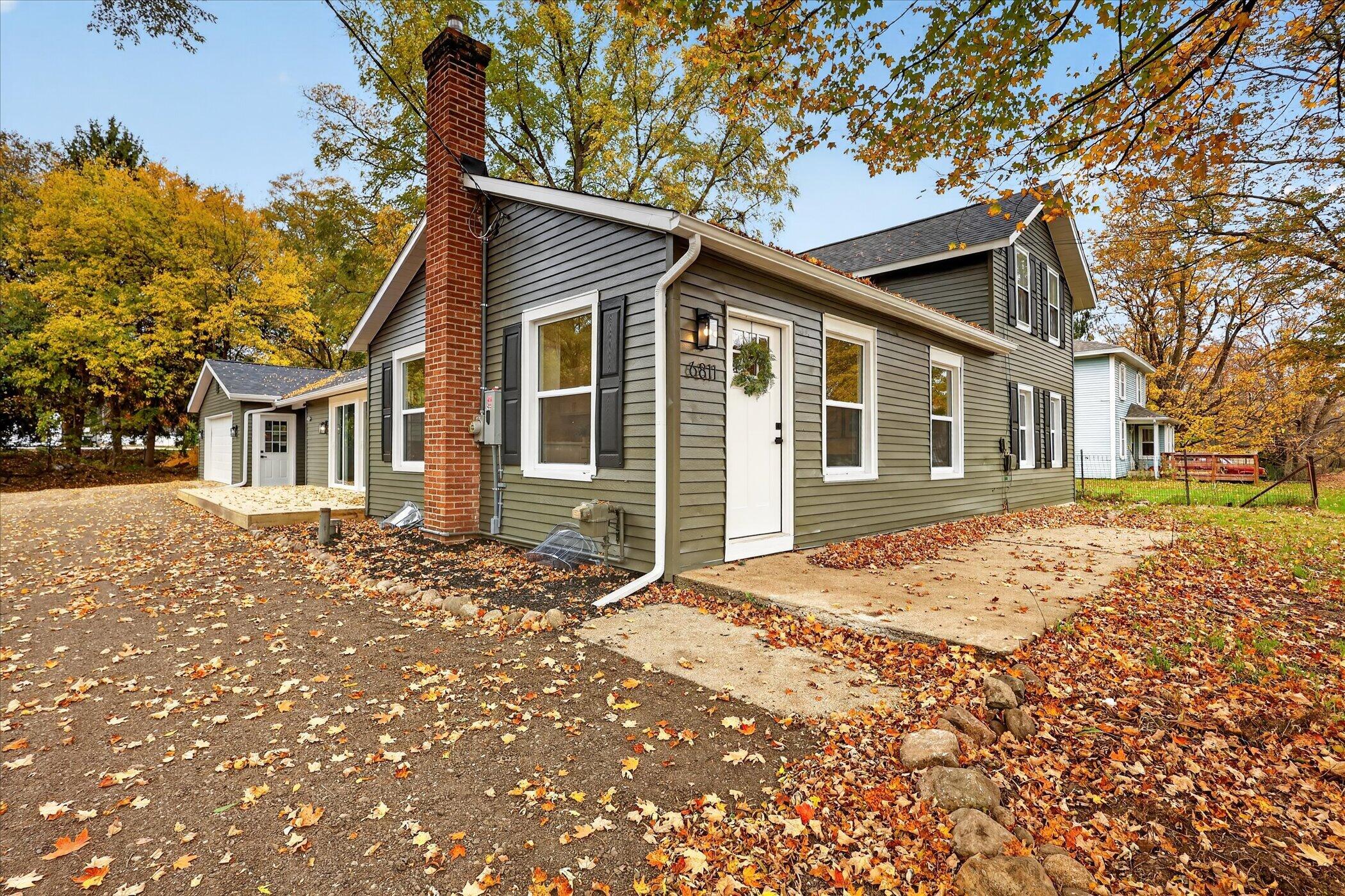 6811 Kegel Avenue Se Property Photo 1