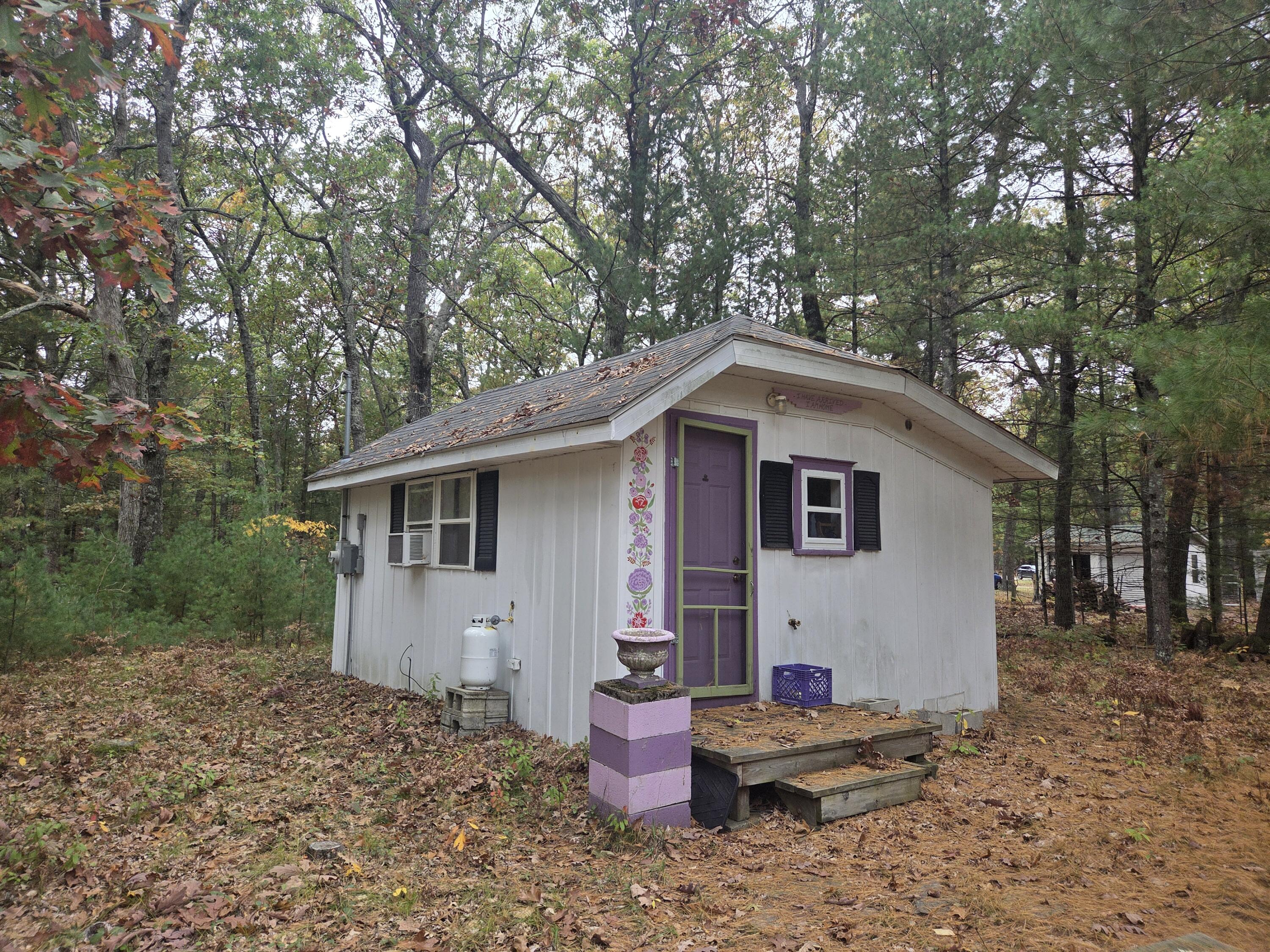 8214 W Oakwood Avenue Property Photo 1