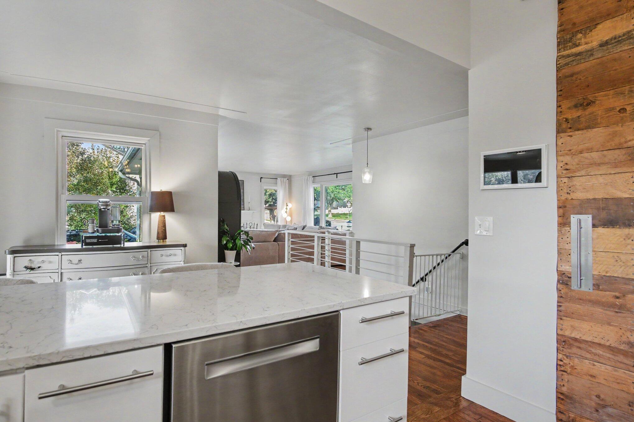1706 Boston Street Se Property Photo 5