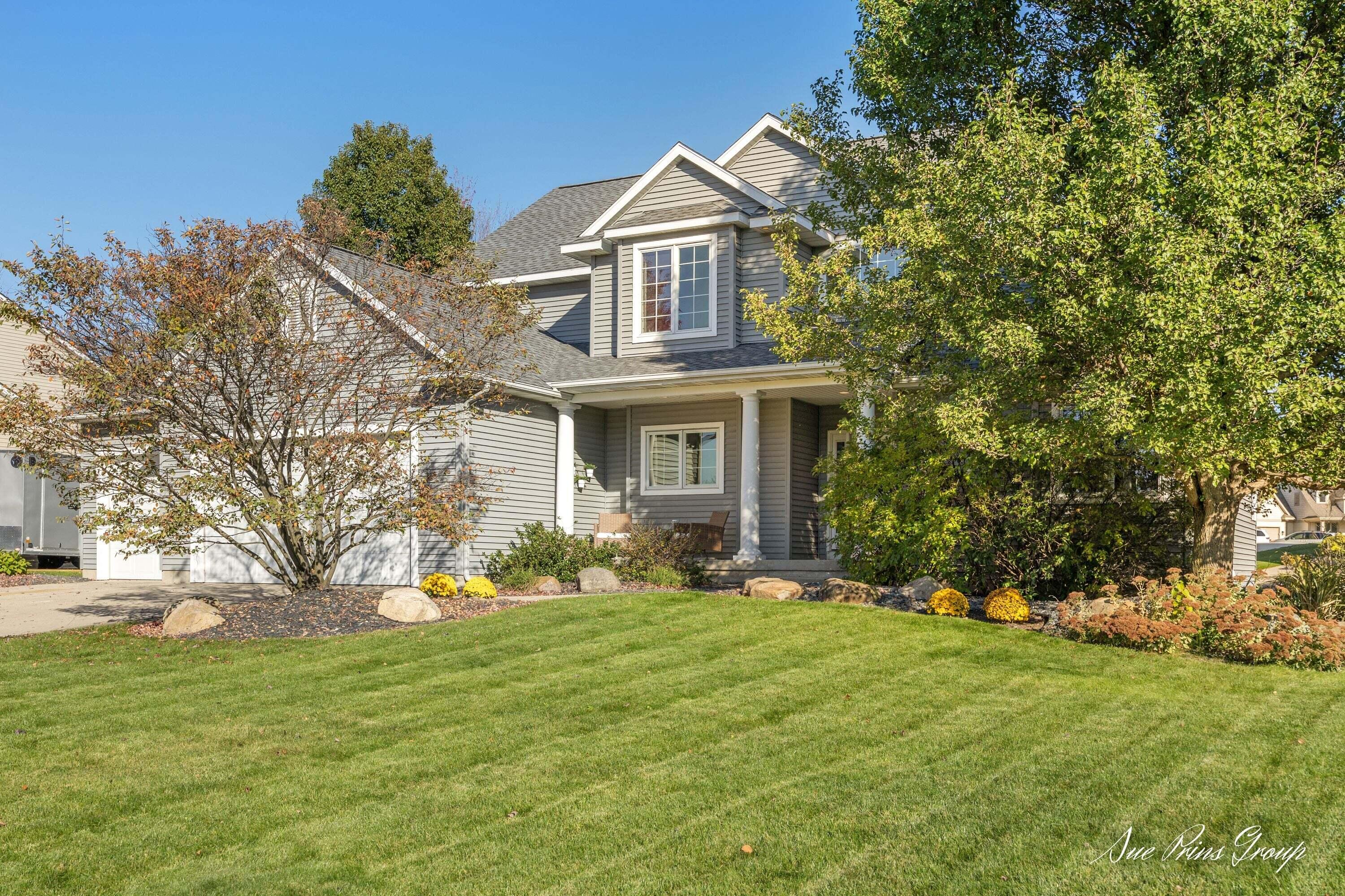 6784 City Ridge Drive Property Photo 1