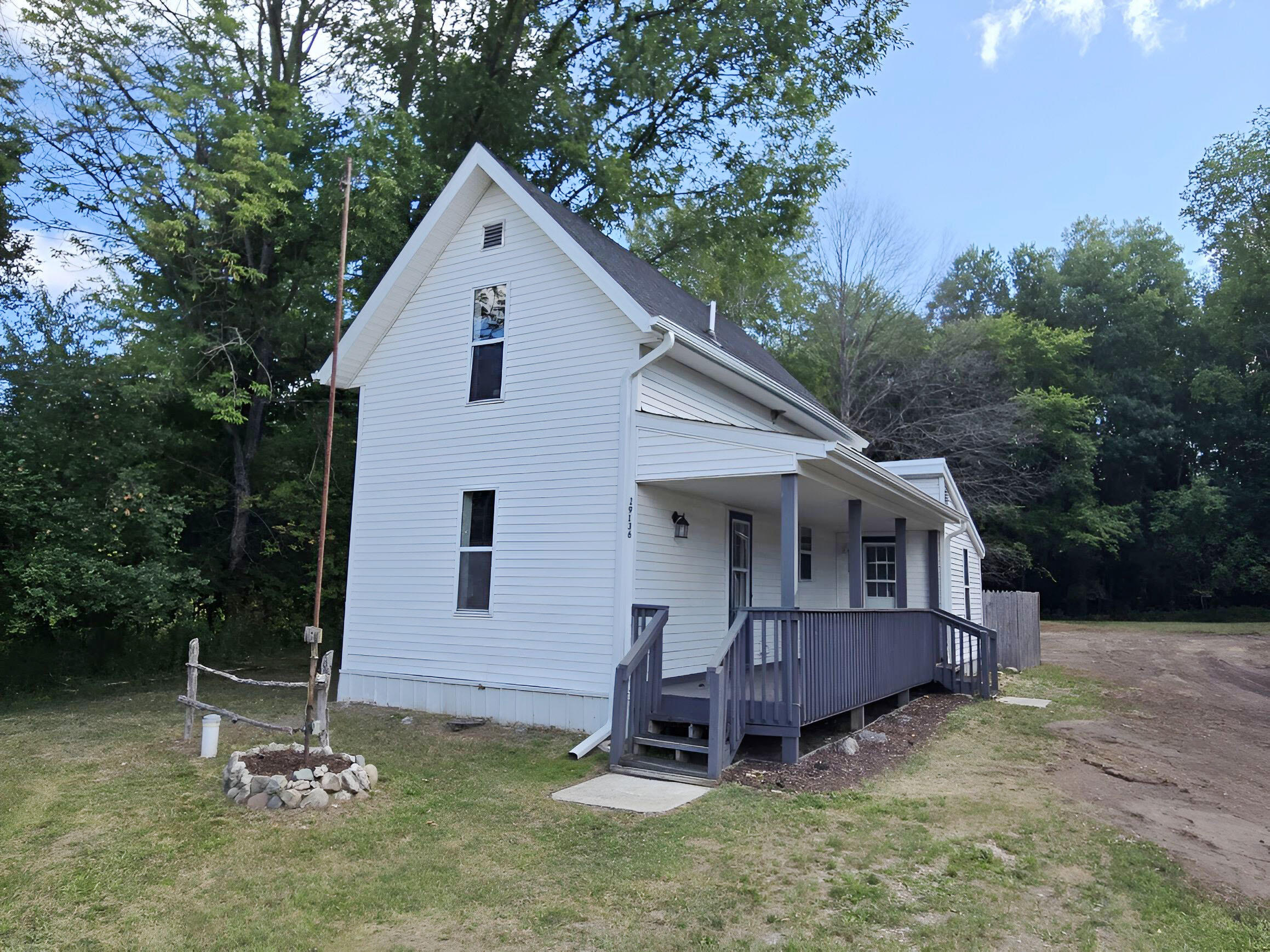 19136 130th Avenue Property Photo 1