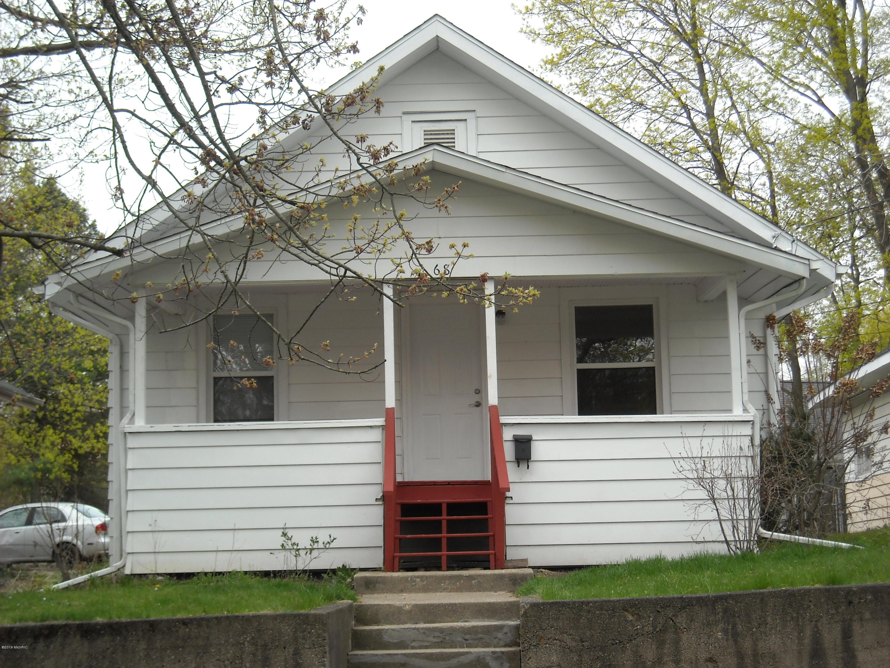 68 Maple Grove Avenue Property Photo 1