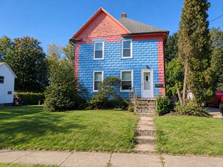 1208 S Jackson Street Property Photo 1