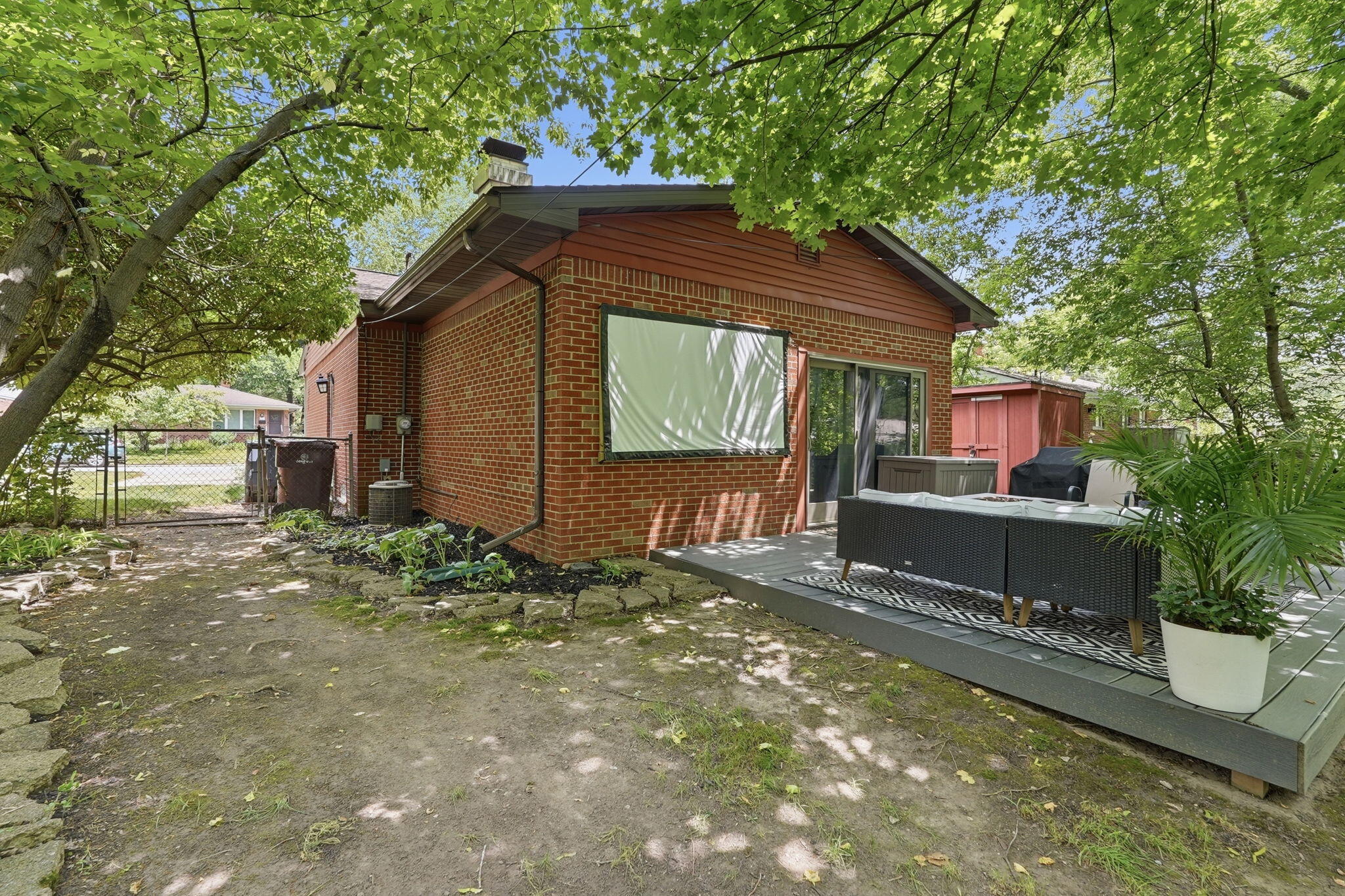 1061 Western Drive Property Photo 34