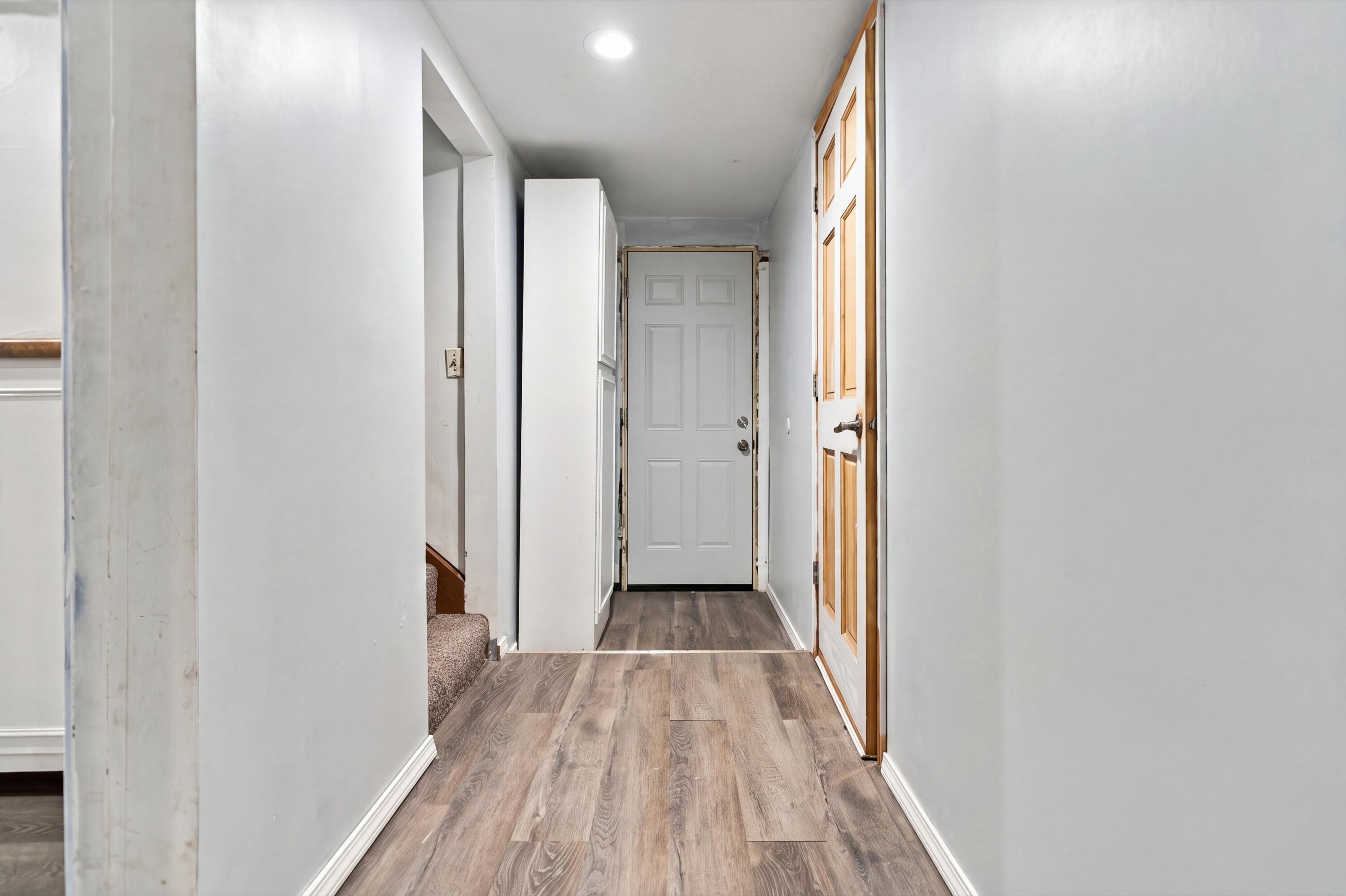 558 Academy Street Property Photo 6