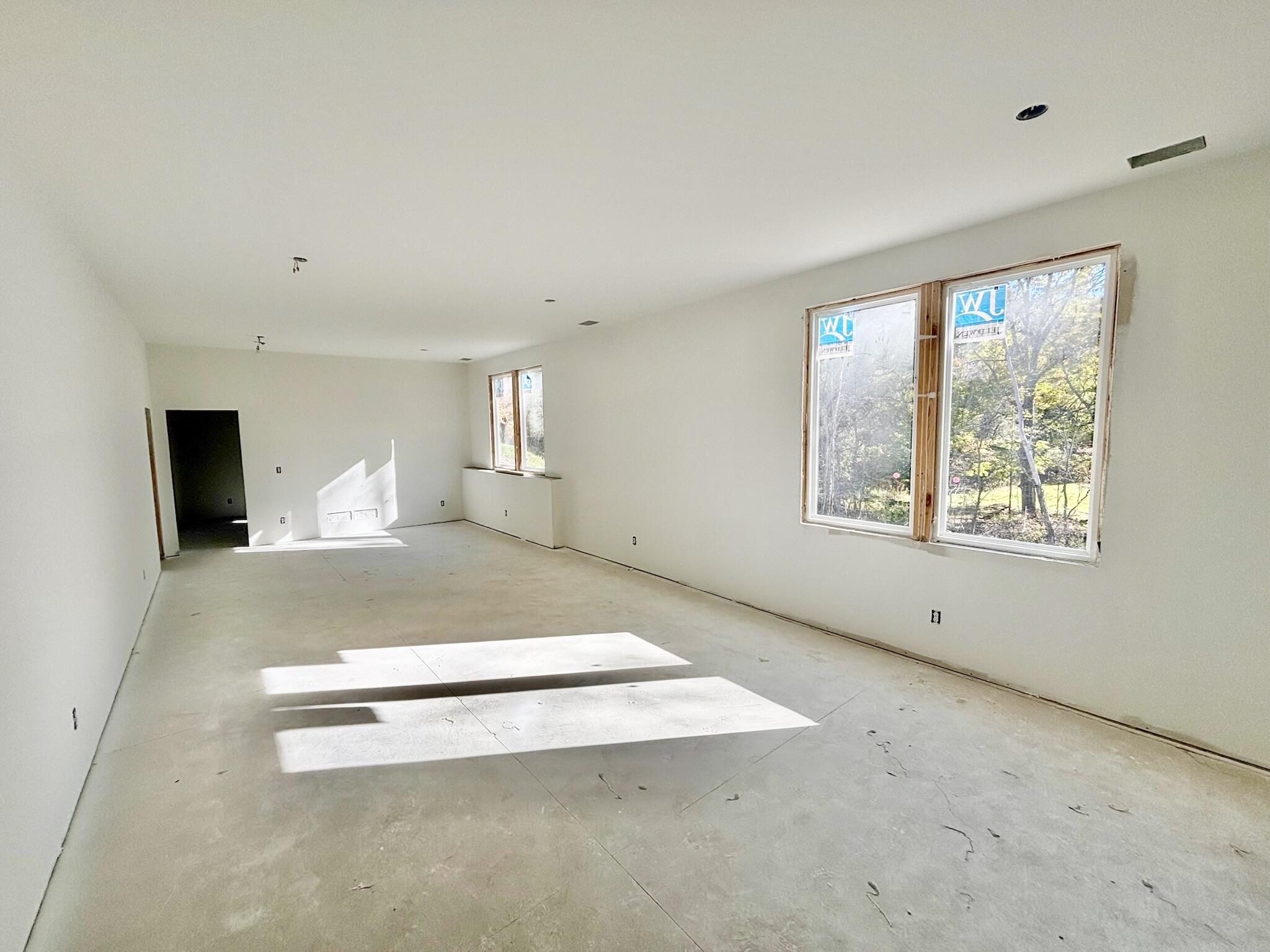 5876 Valley Point Drive Se Property Photo 4