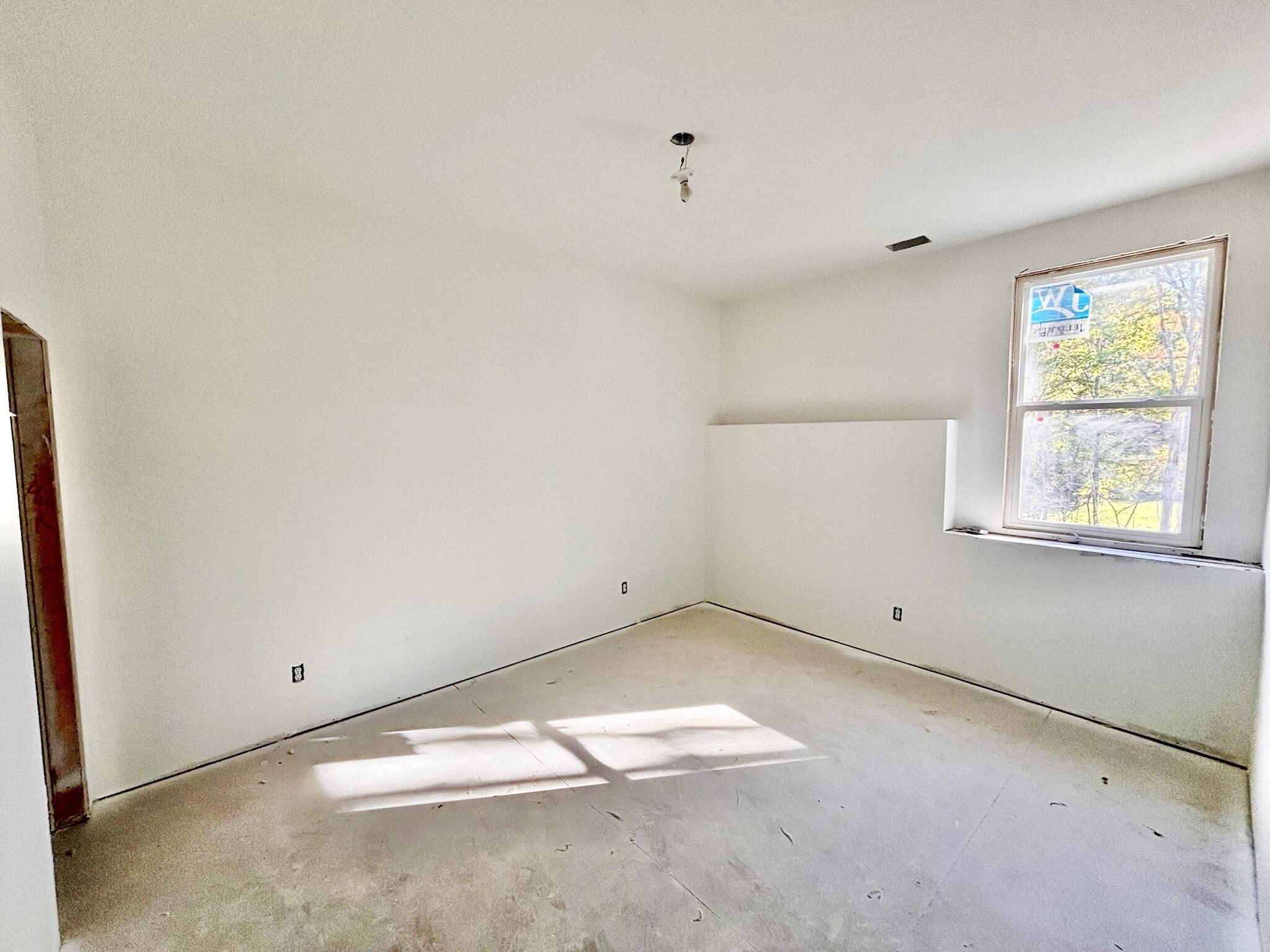 5876 Valley Point Drive Se Property Photo 5