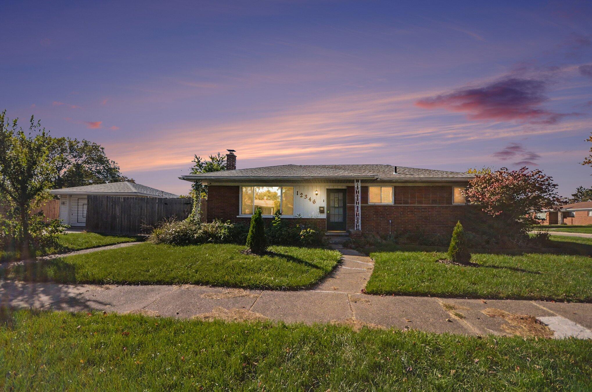 12346 Potomac Avenue Property Photo 1