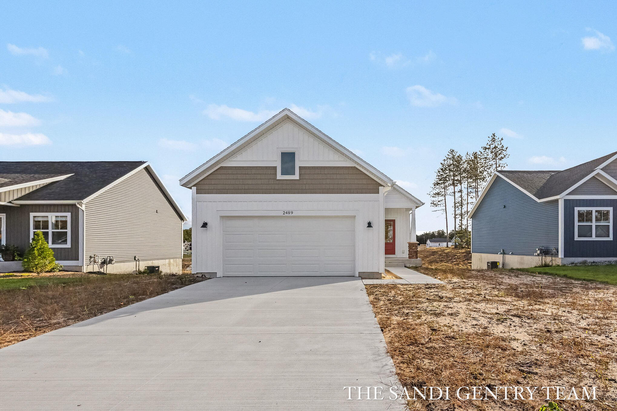 2489 Gray Wolf Way Property Photo 2