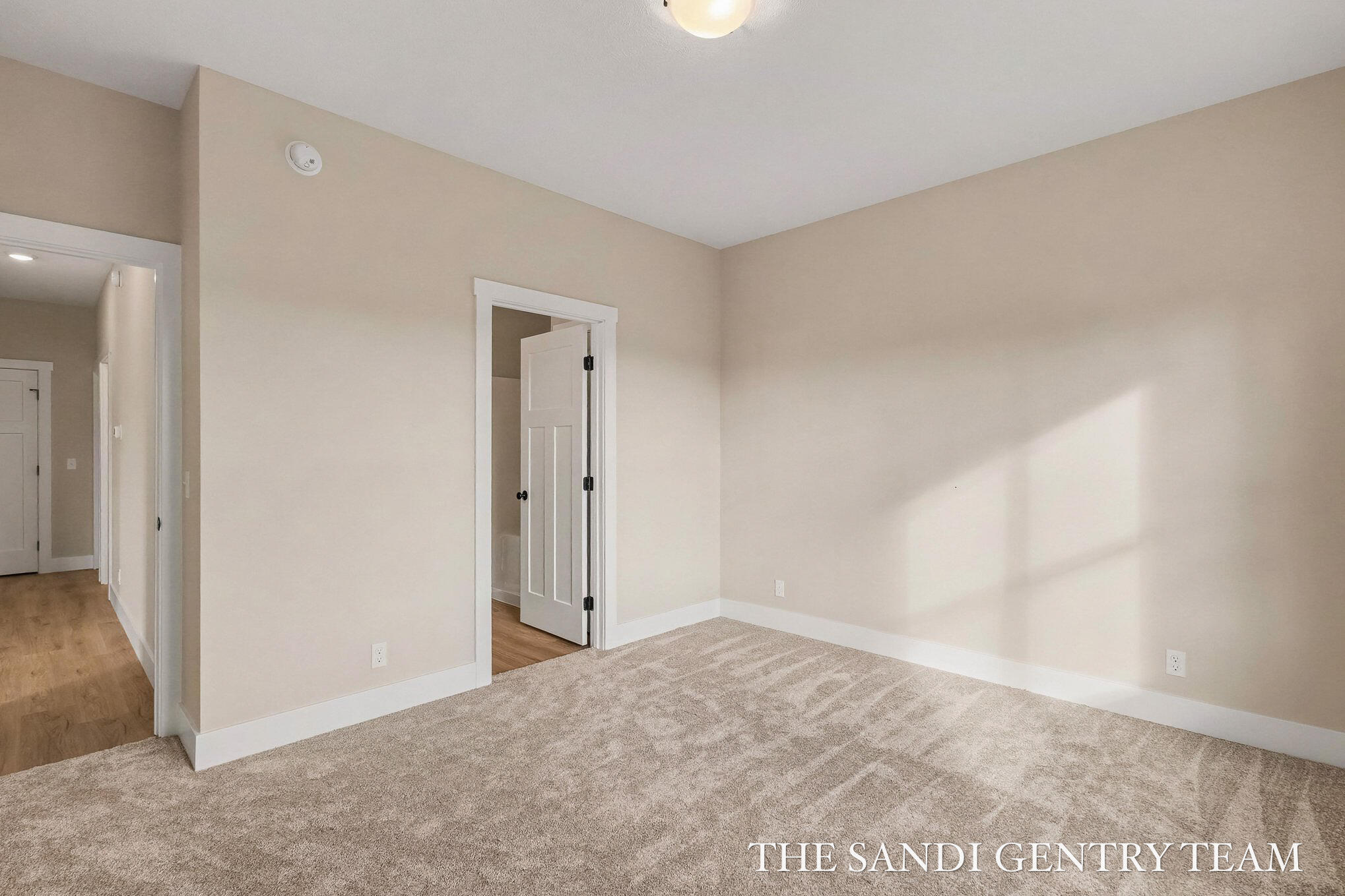 2489 Gray Wolf Way Property Photo 22