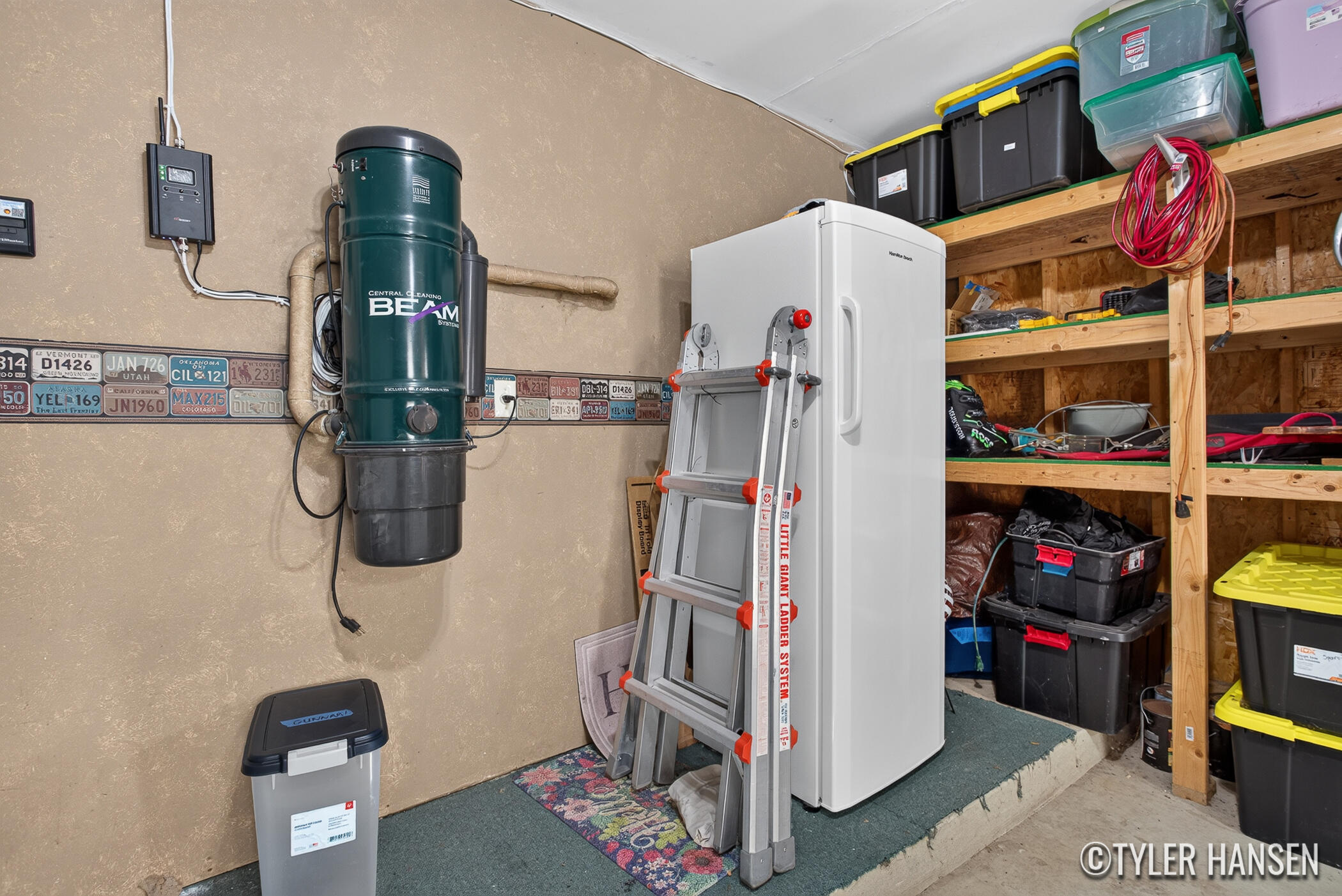 214 Apollo Place Property Photo 31