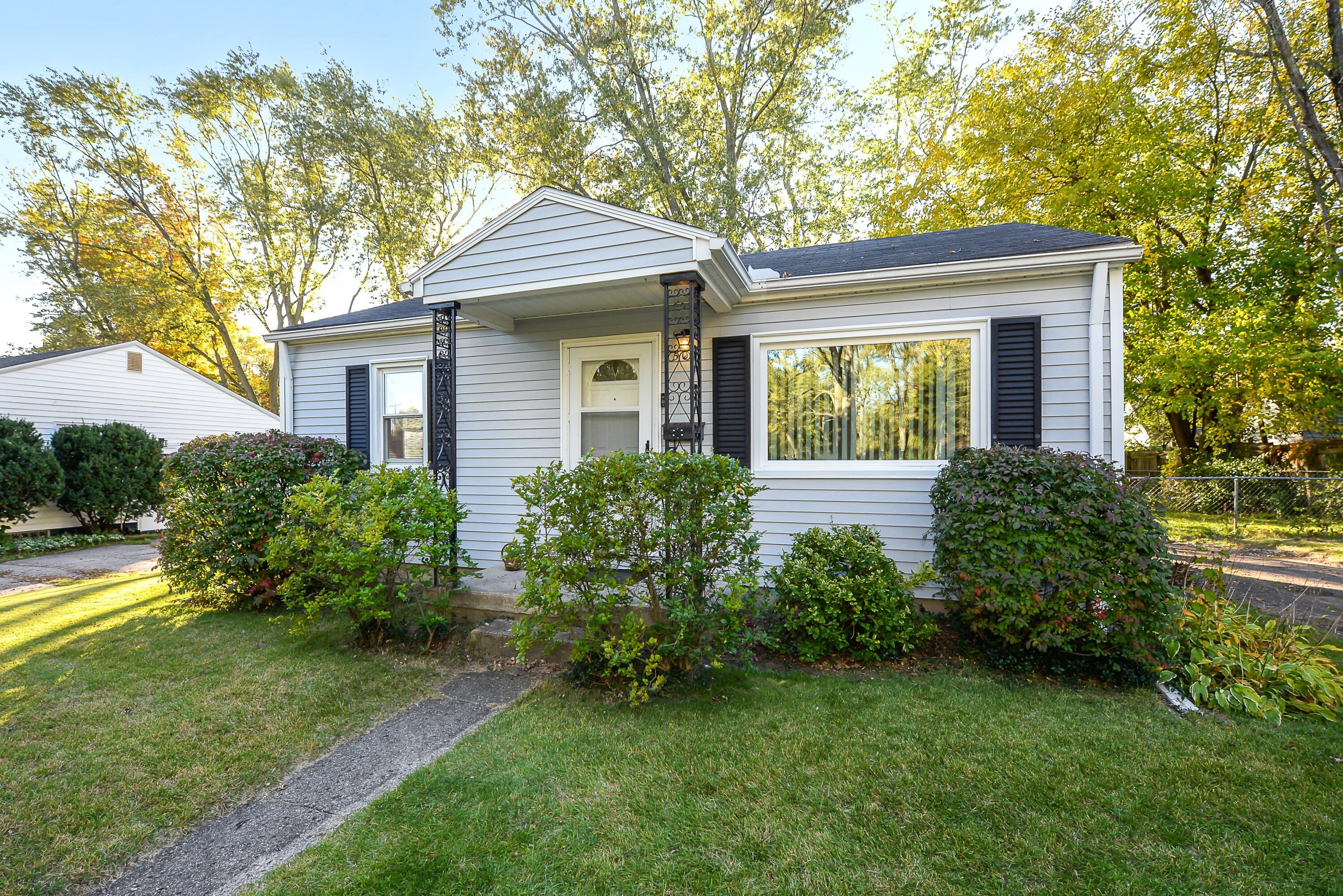 501 Hollis Avenue Property Photo 1