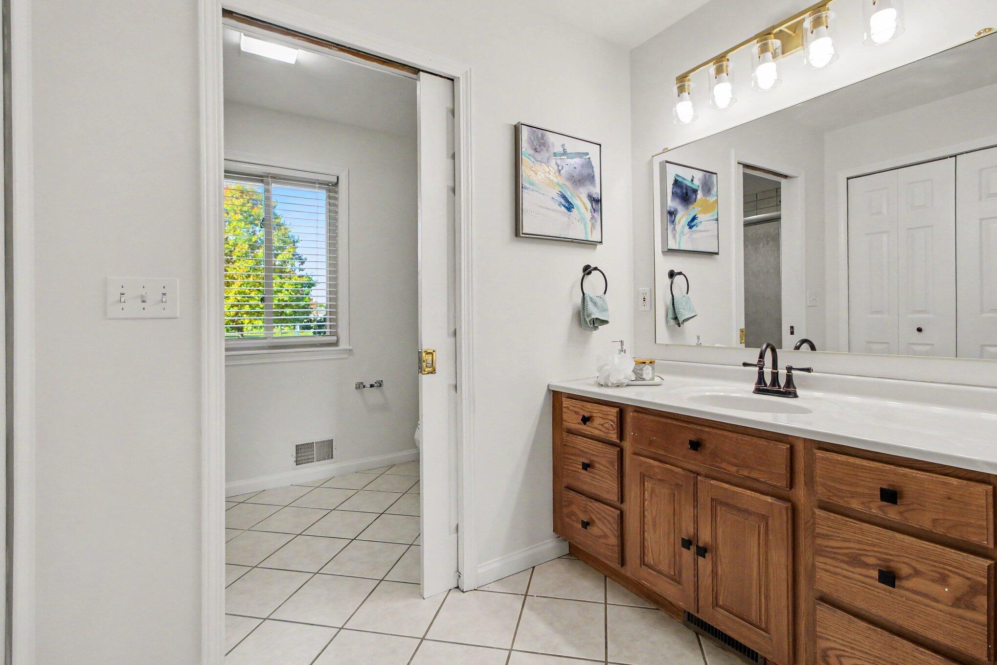 5983 Munger Road Property Photo 11
