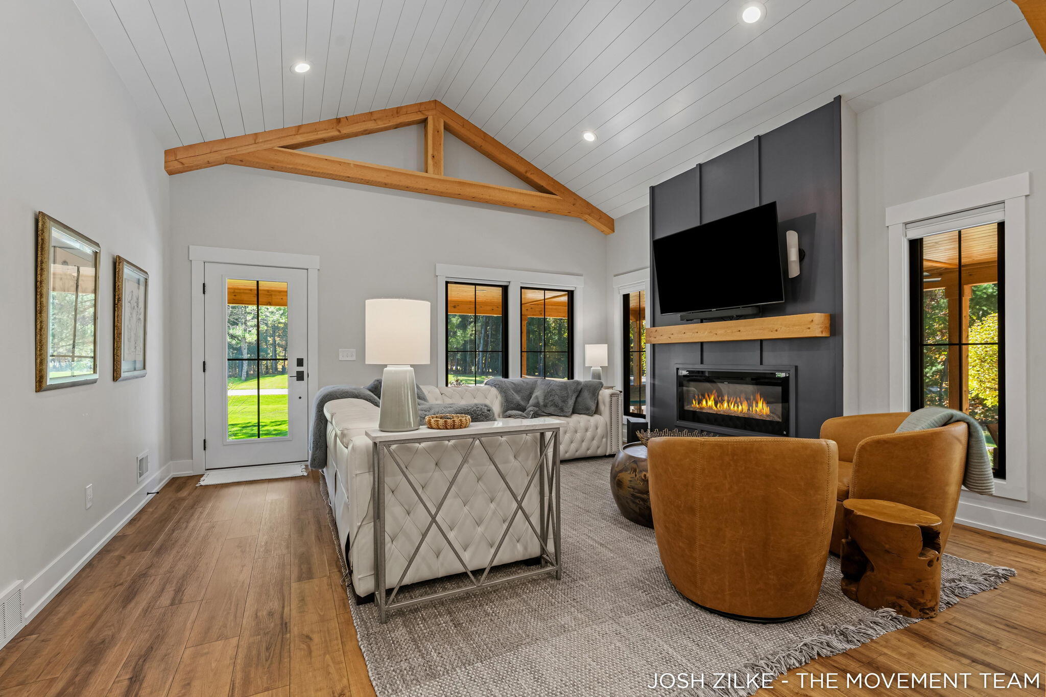 6020 Vesper Drive Property Photo 10