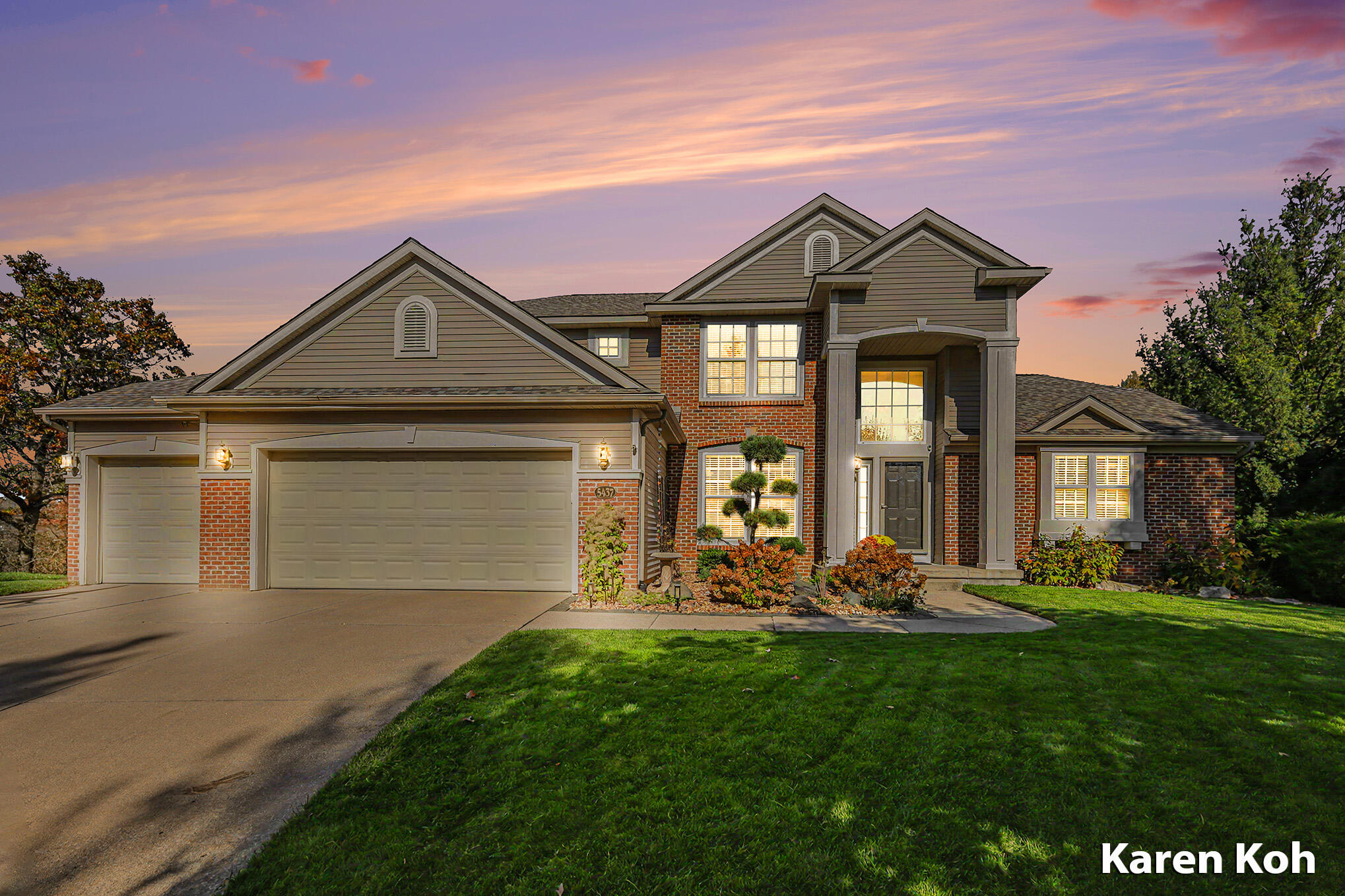 5437 Clemwood Court Se Property Photo 1