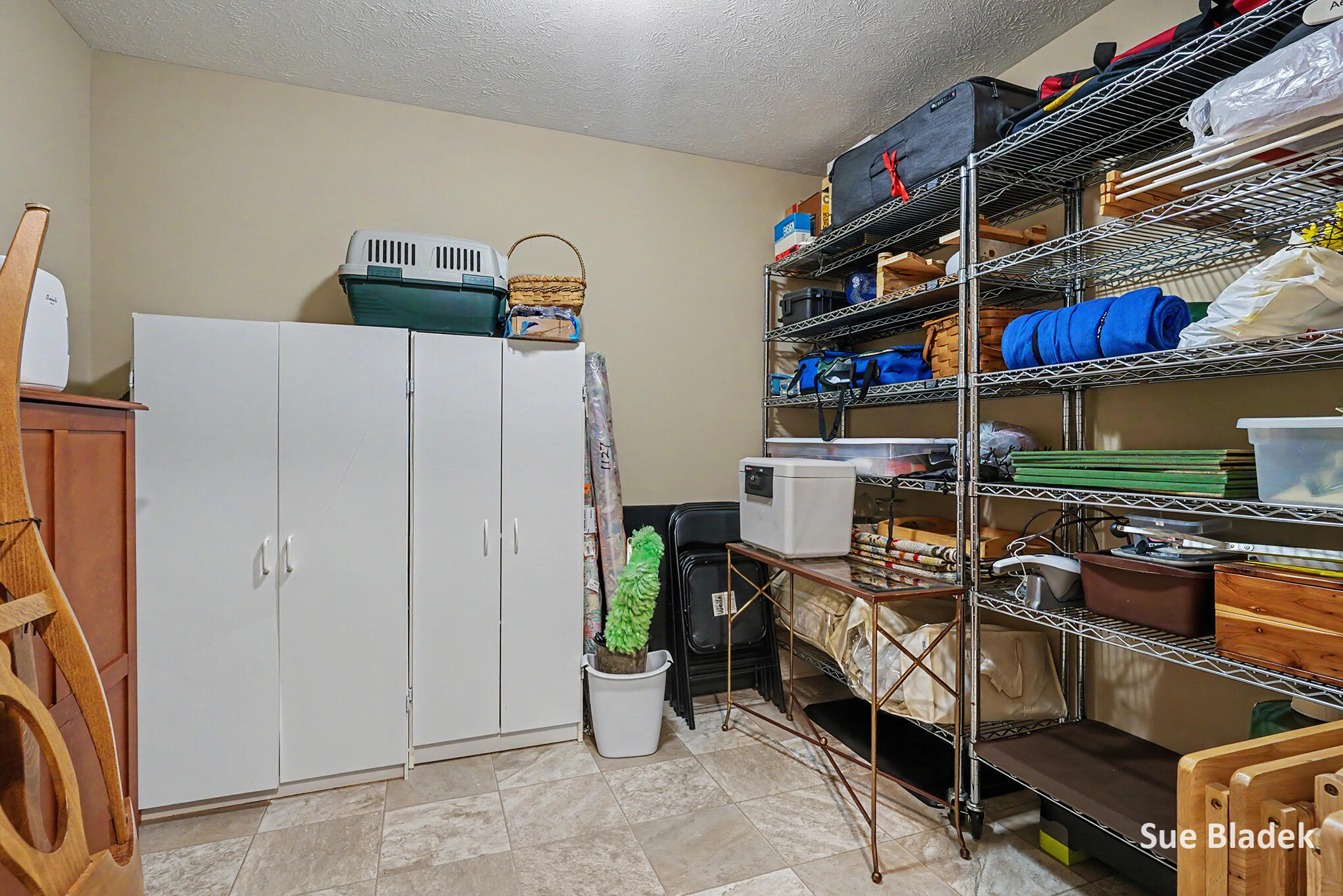 1201 Riverview Drive Property Photo 34