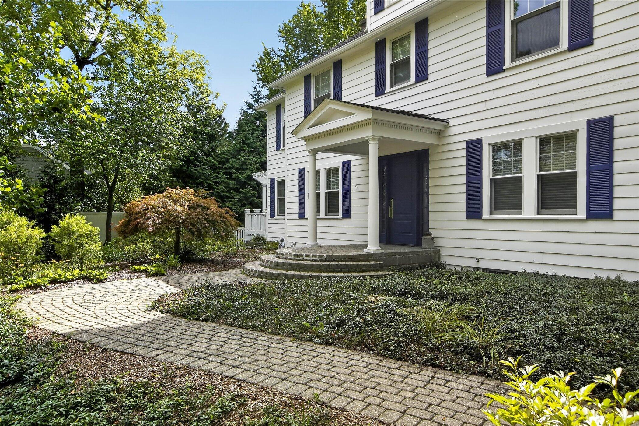 2760 Bedford Road Property Photo 1
