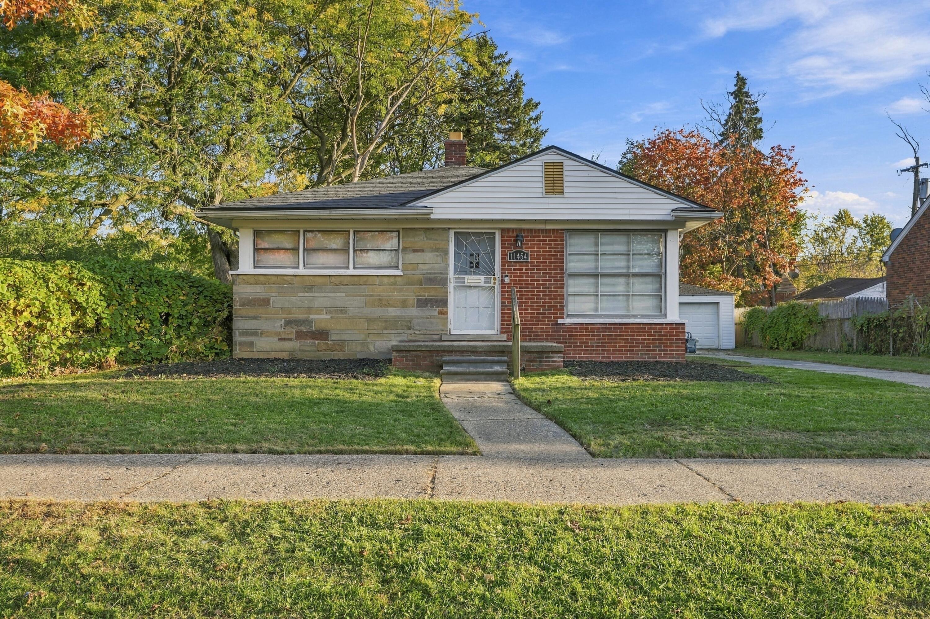 11454 Saint Patrick Street Property Photo 1