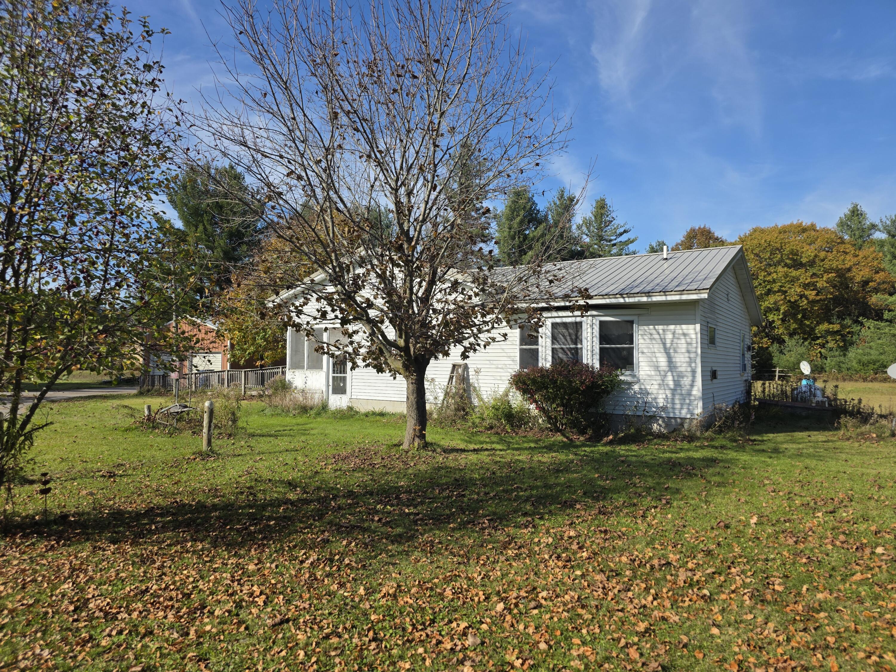 120 W Sanborn Road Property Photo 1