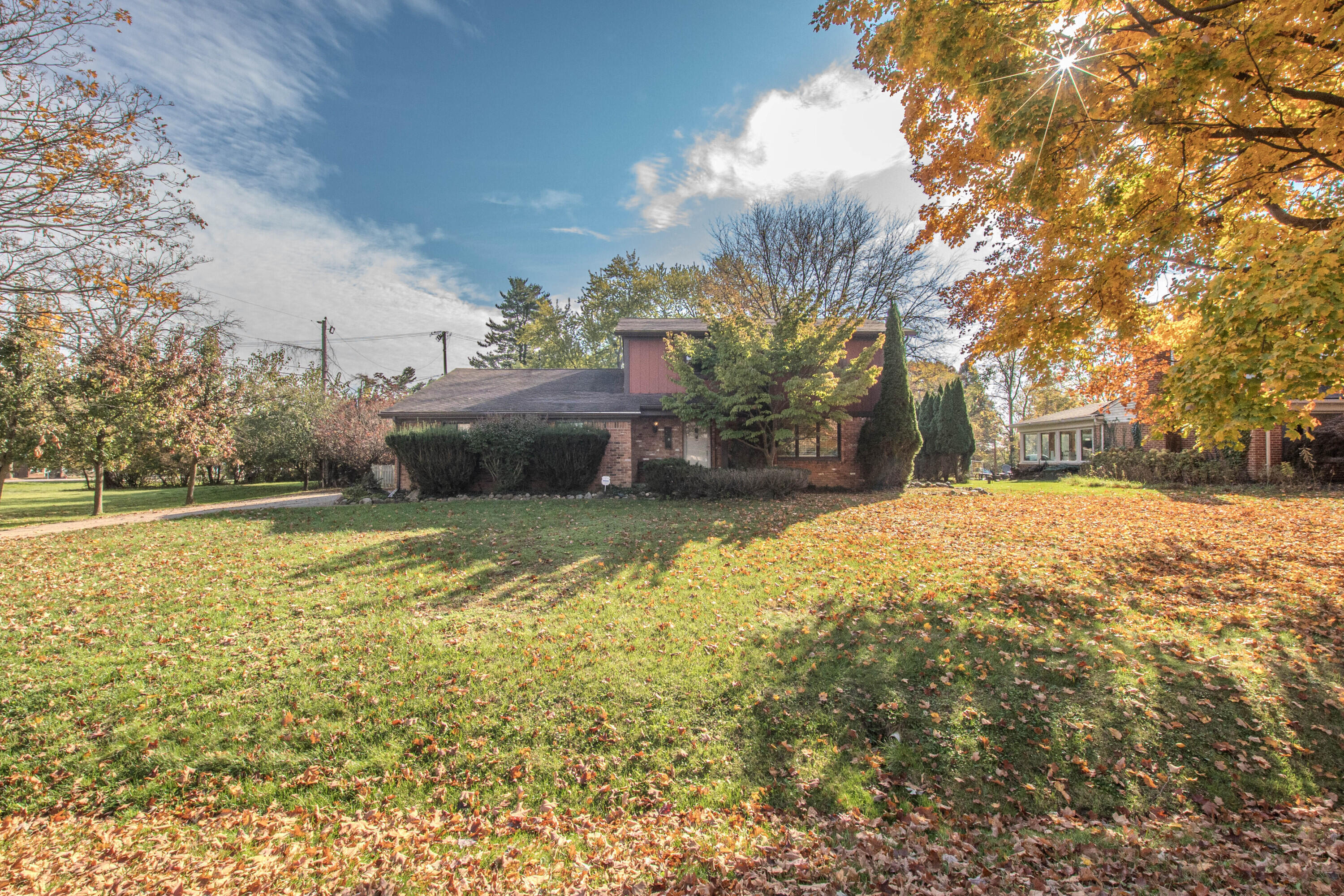 2255 Horseshoe Drive Property Photo 1