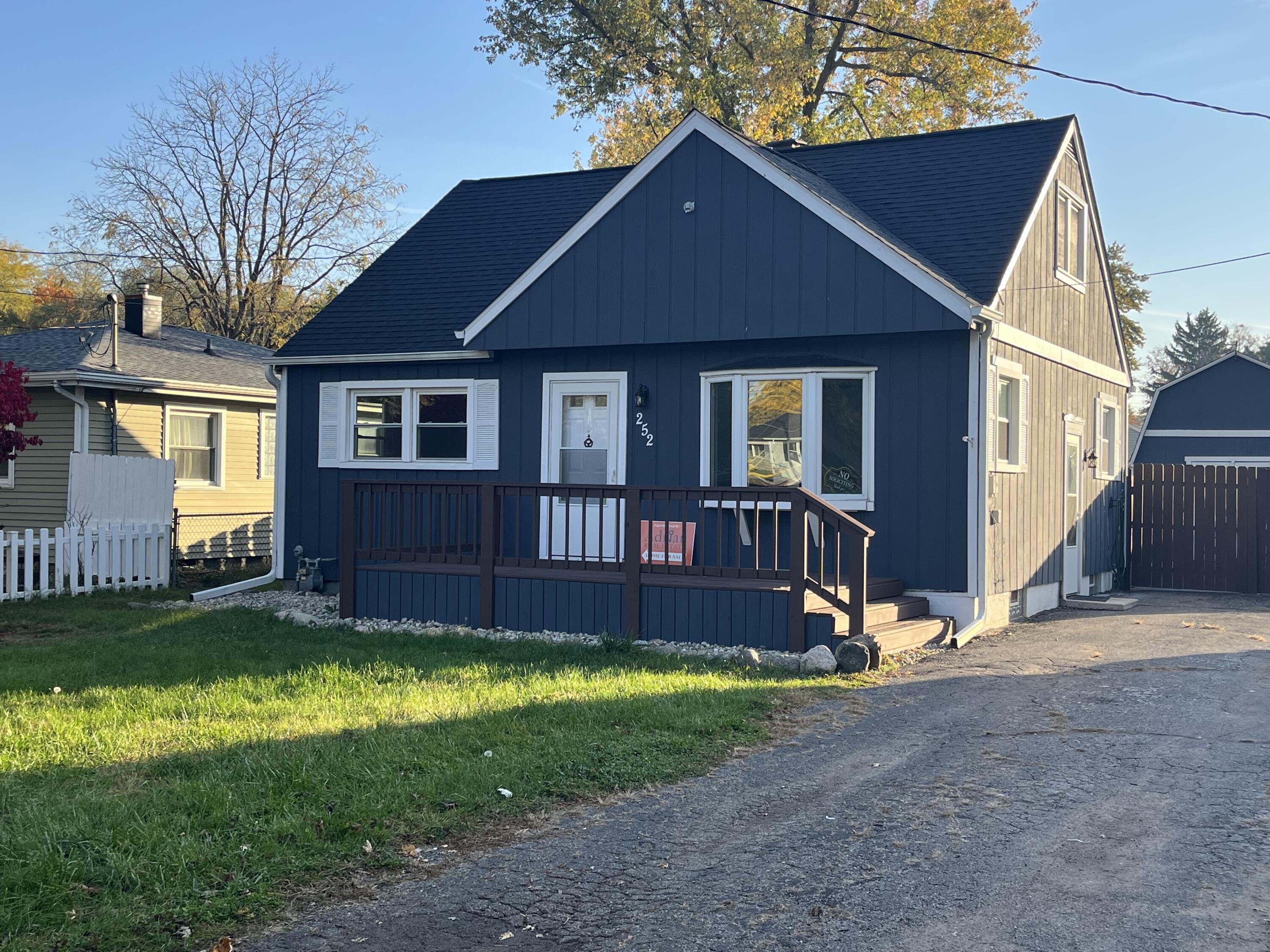252 N 23rd Street N Property Photo 1