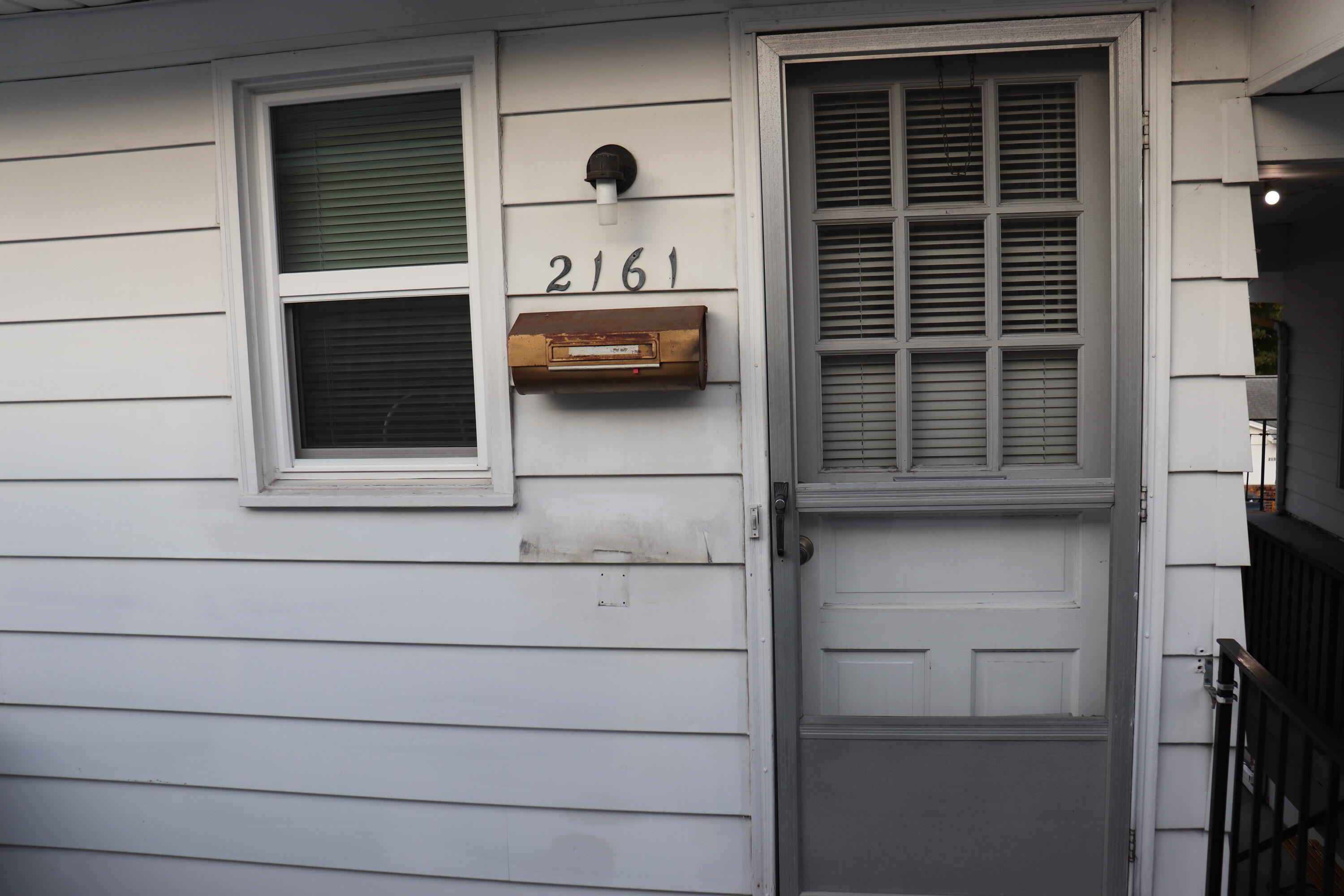2161 Sw Clyde Park Avenue 65 Property Photo 1