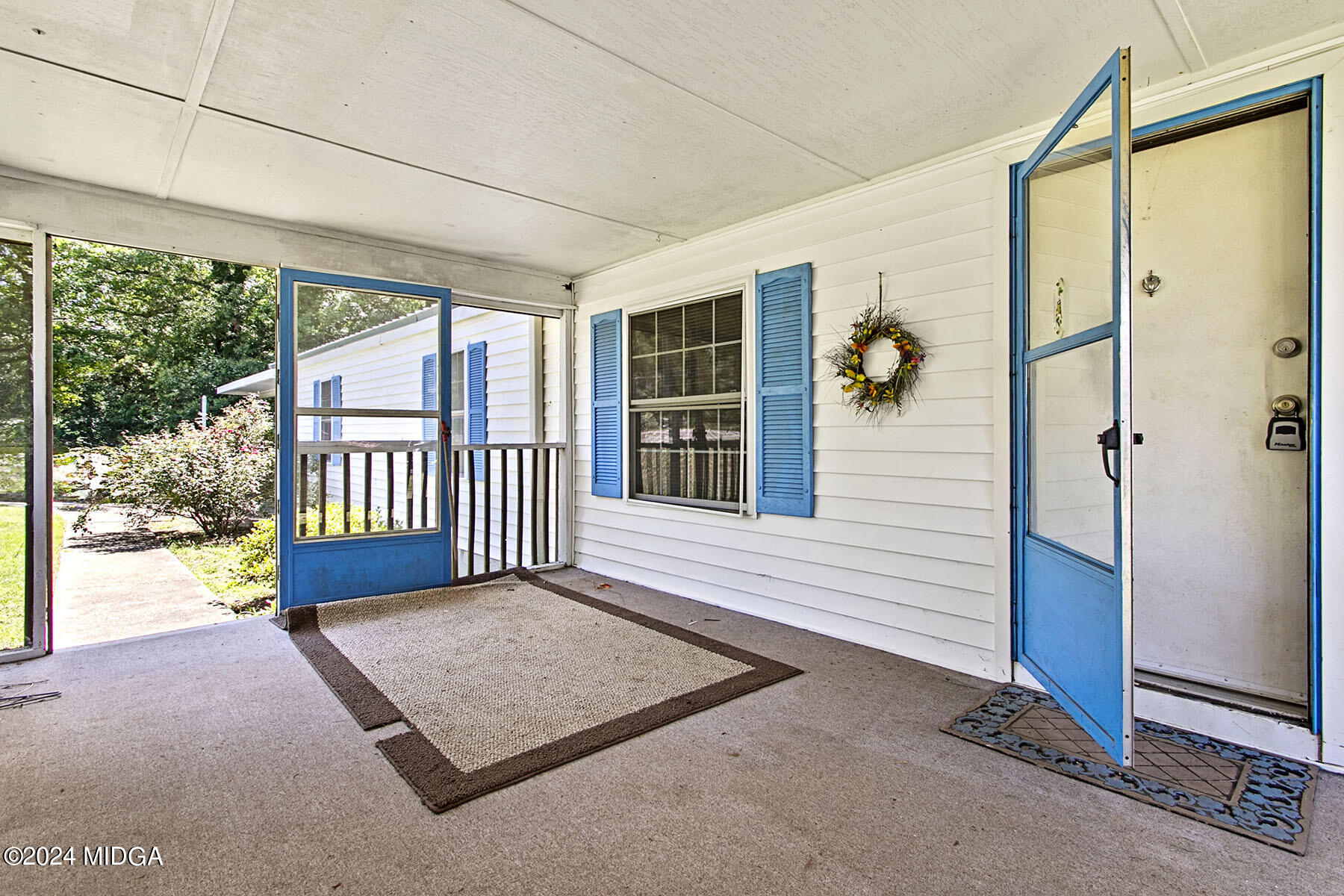 220 Baker Road Property Photo 4