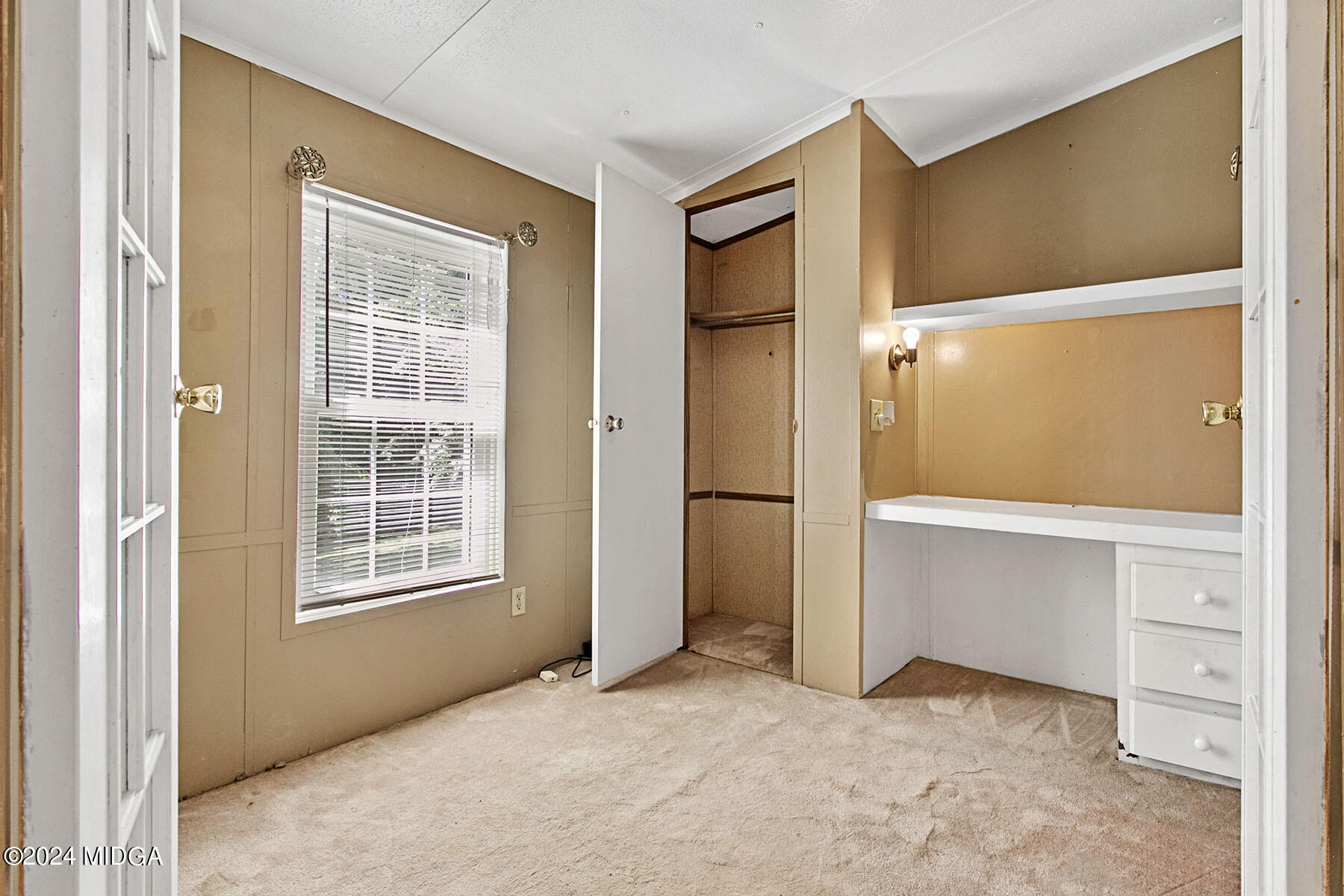 220 Baker Road Property Photo 8