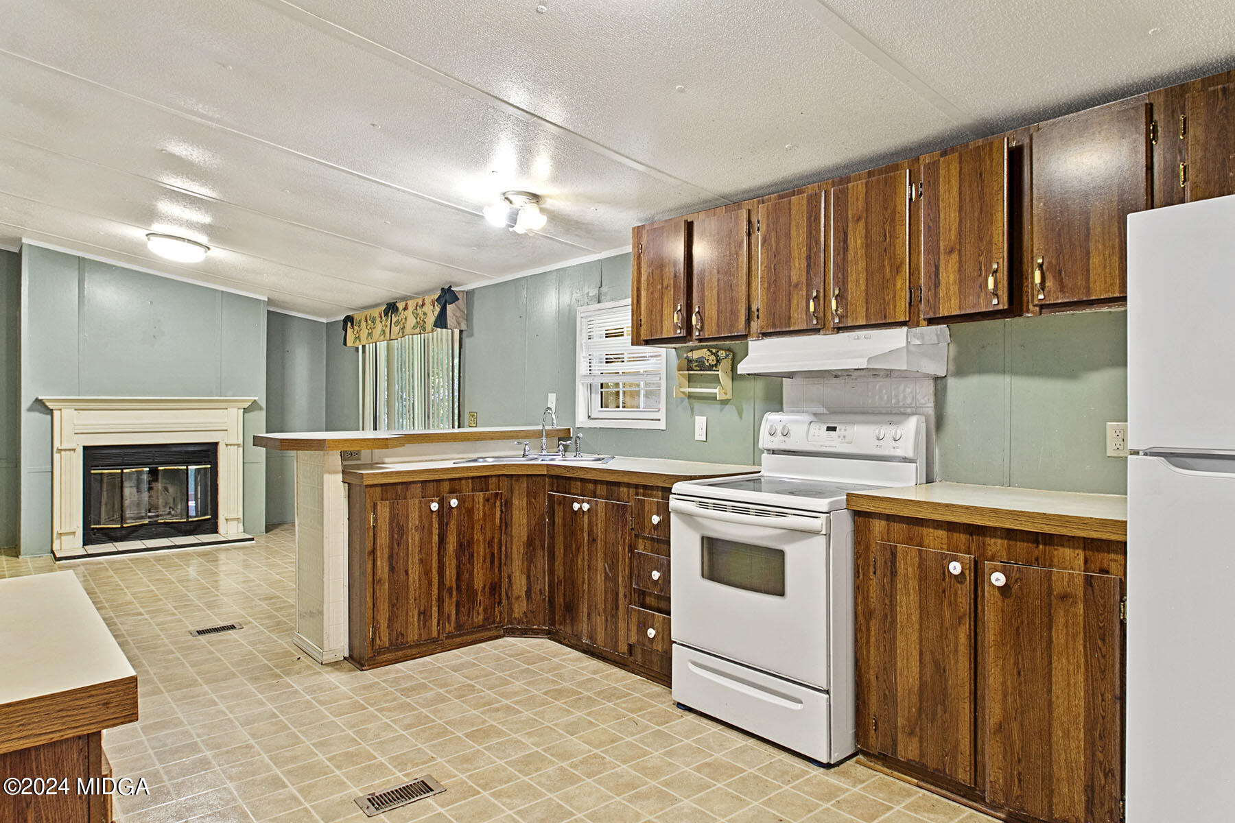 220 Baker Road Property Photo 13