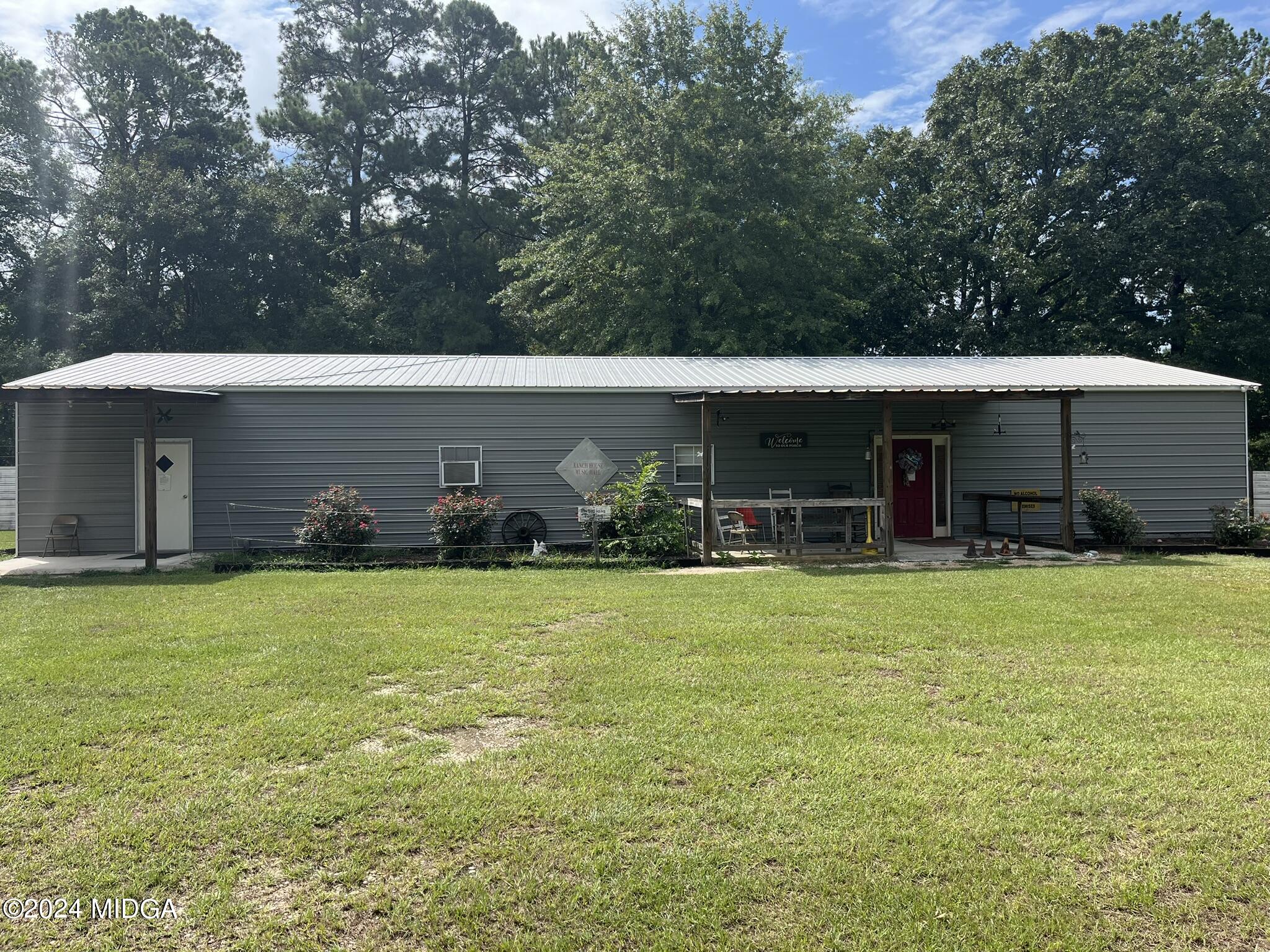 381 Elam Street Property Photo 1
