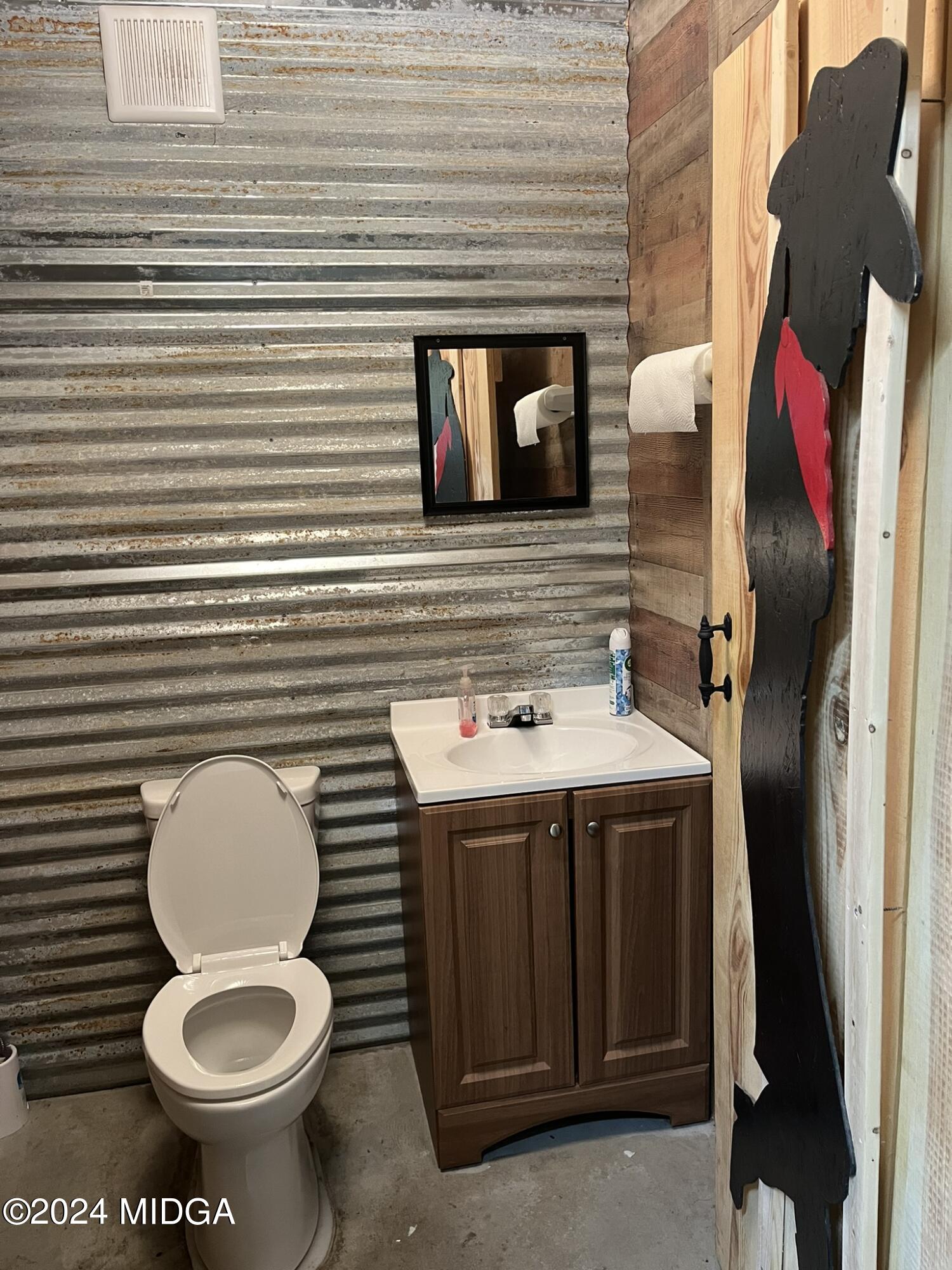 381 Elam Street Property Photo 11