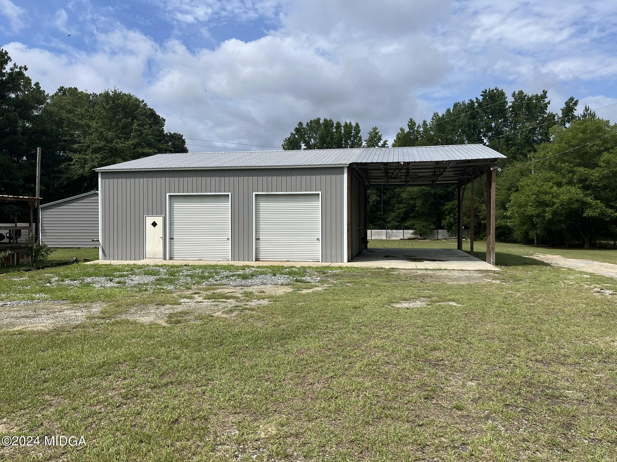 381 Elam Street Property Photo 12
