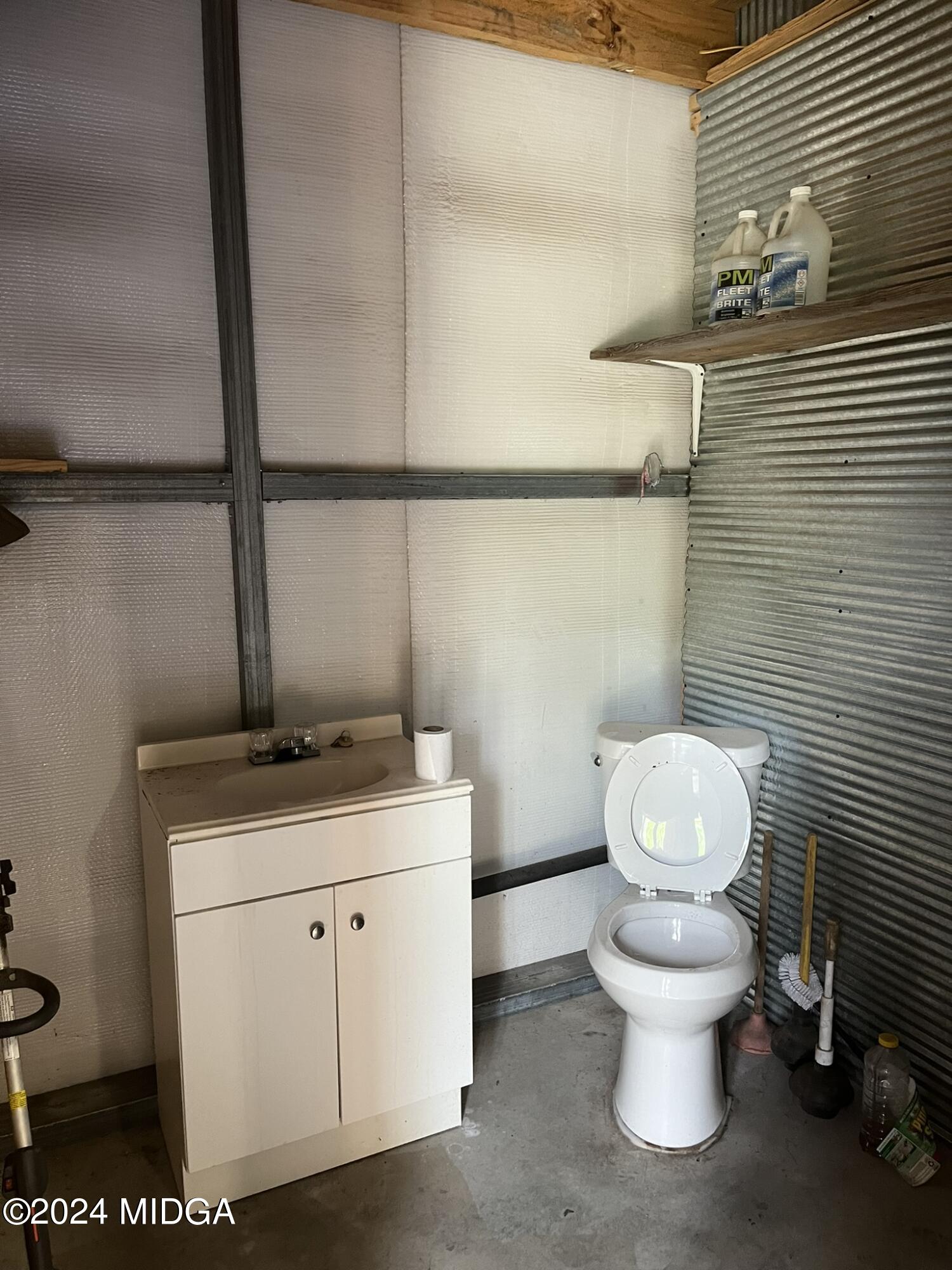 381 Elam Street Property Photo 18