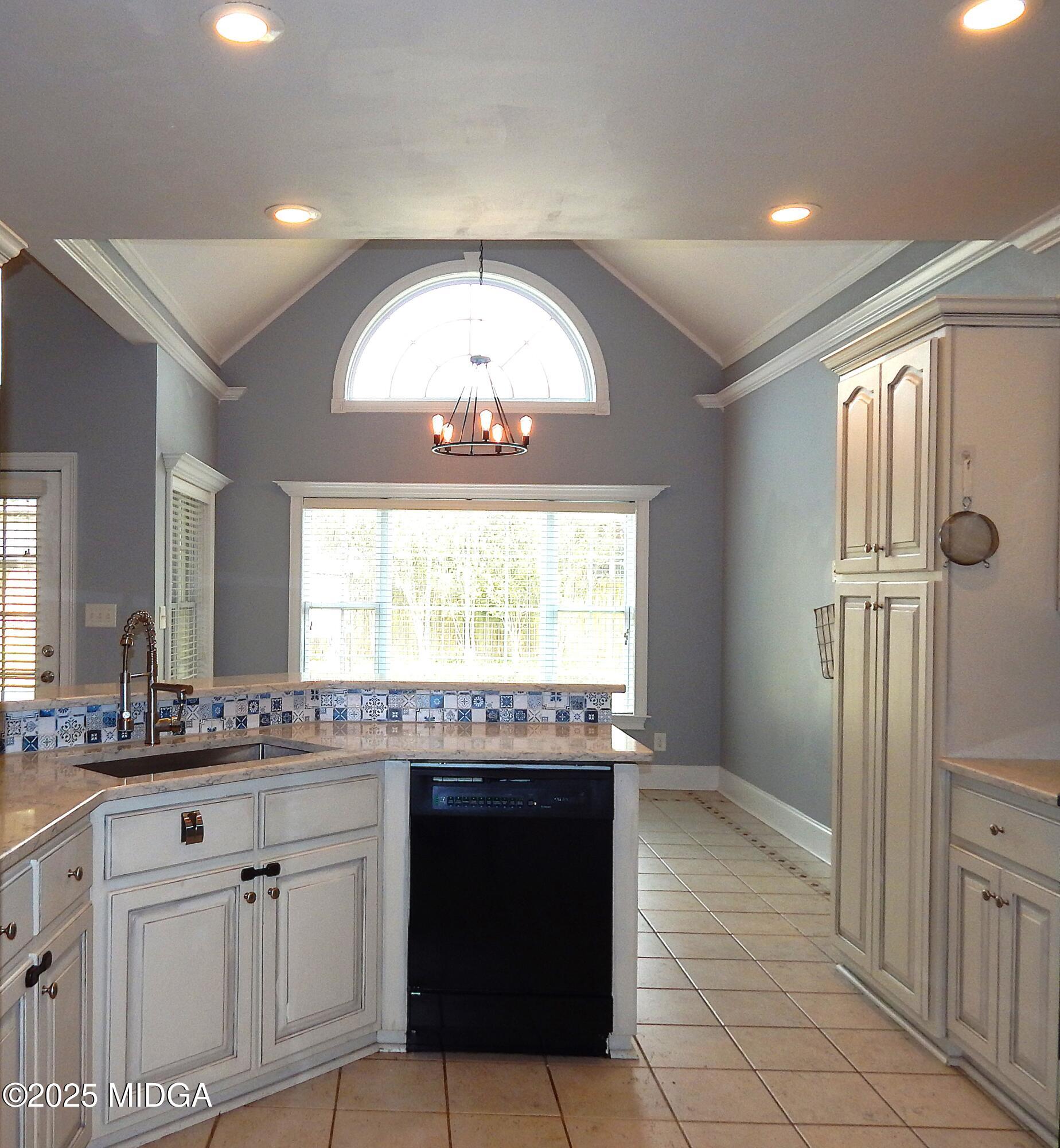 124 Havelock Circle Property Photo 13