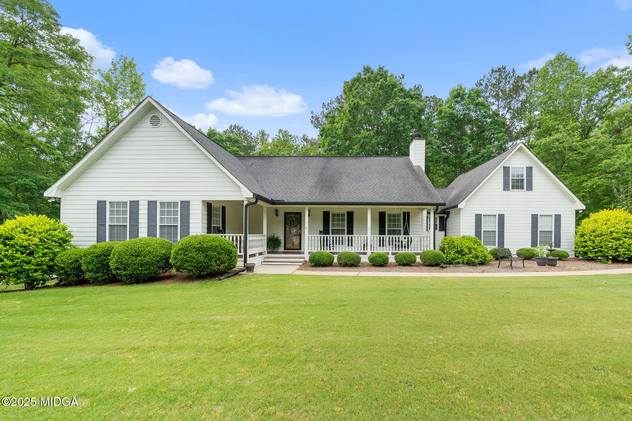 480 Holly Hills Lane Property Photo 1