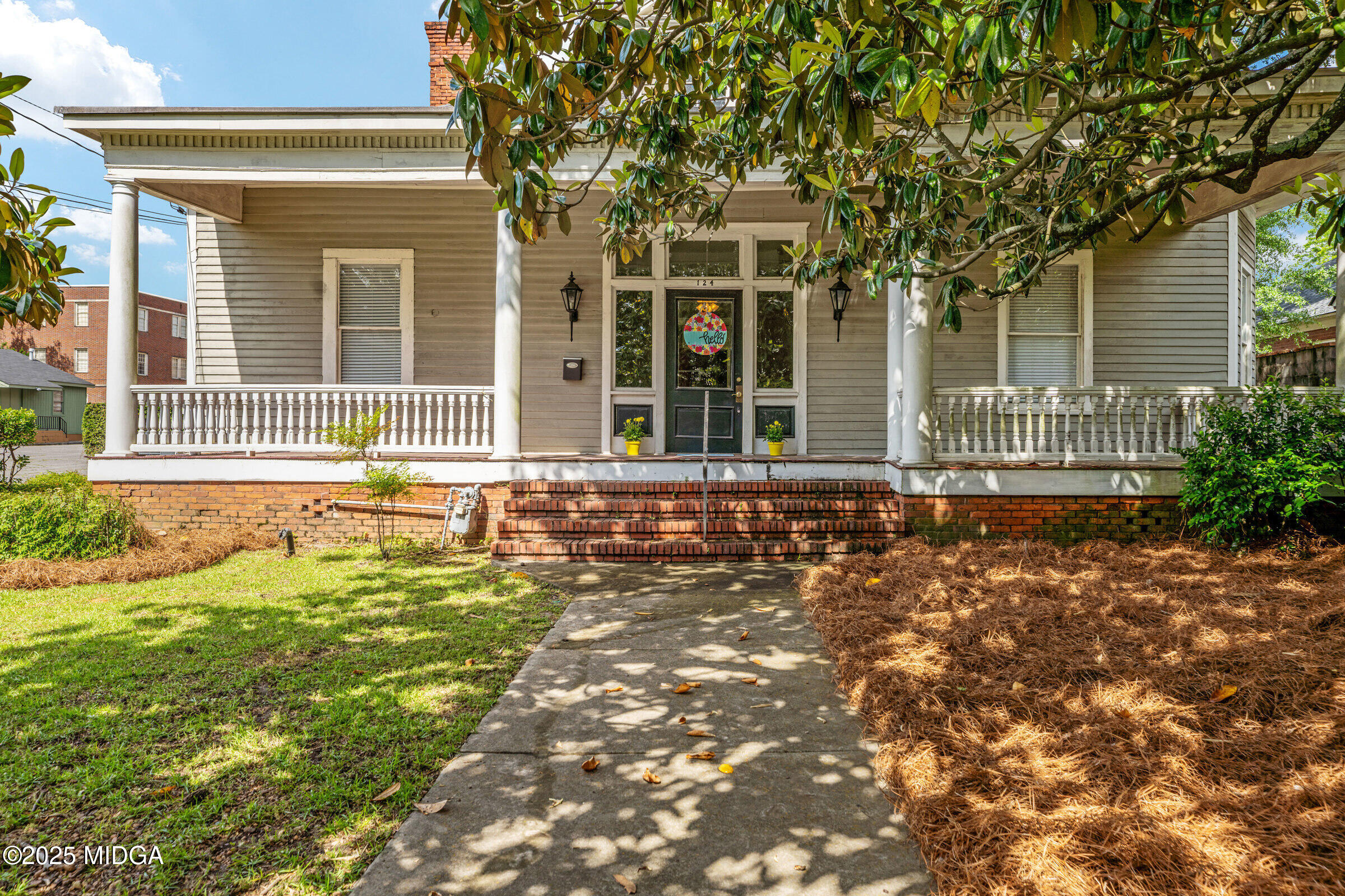 124 Hines Terrace Property Photo 1