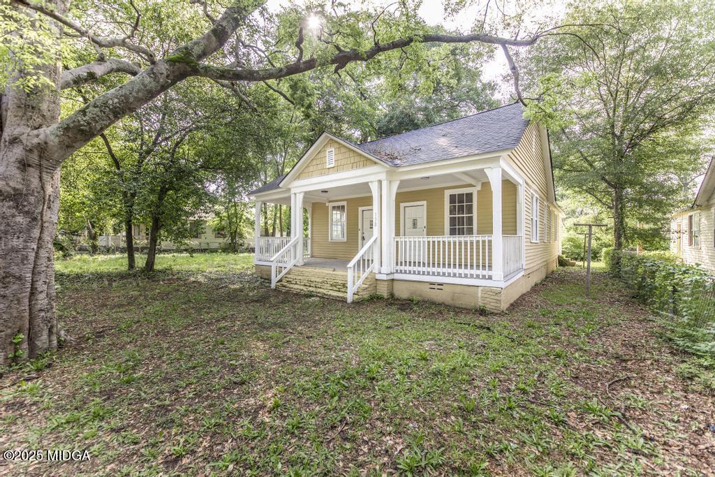 138 Comer Terrace Property Photo 2