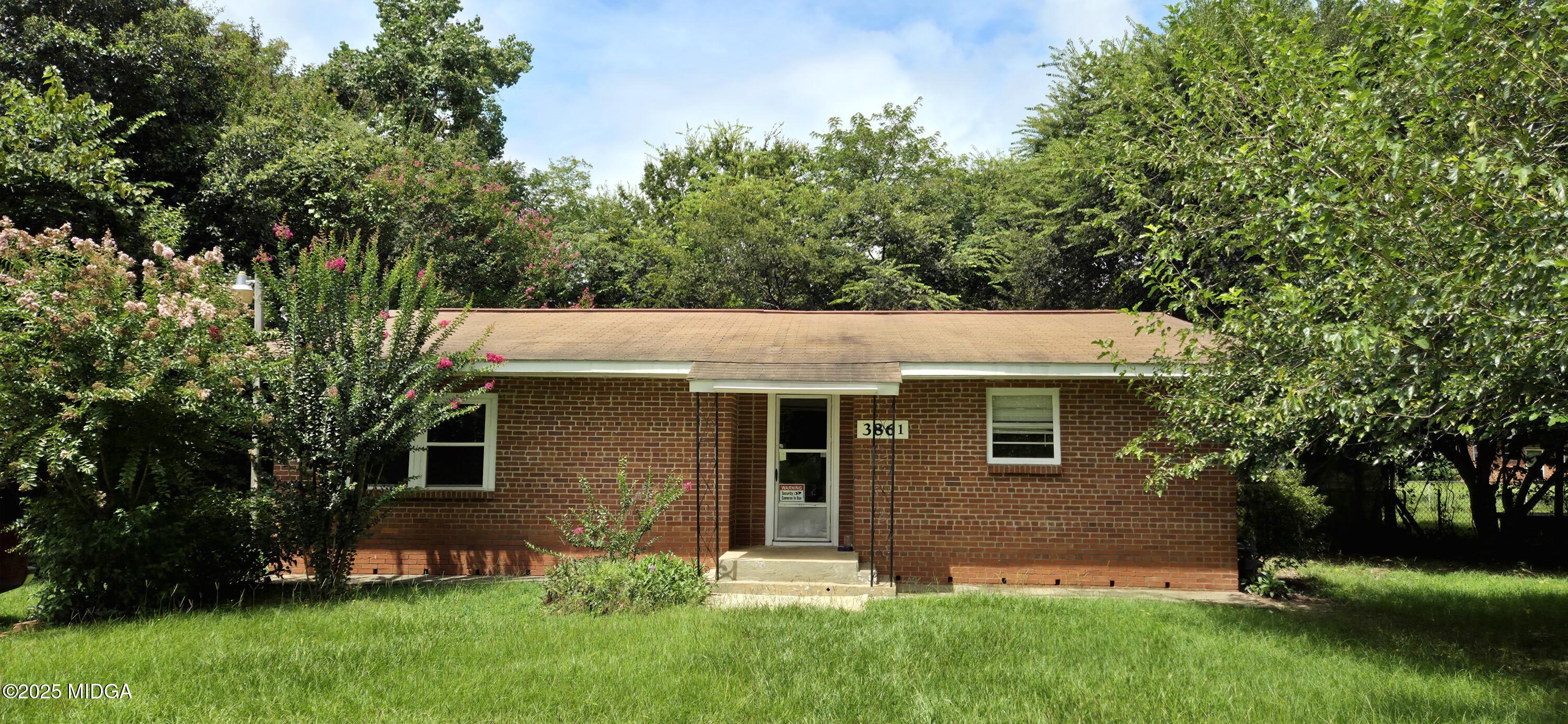 3861 Desoto Drive Property Photo 1