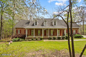 125 Tumbling Shoals Drive Property Photo 1