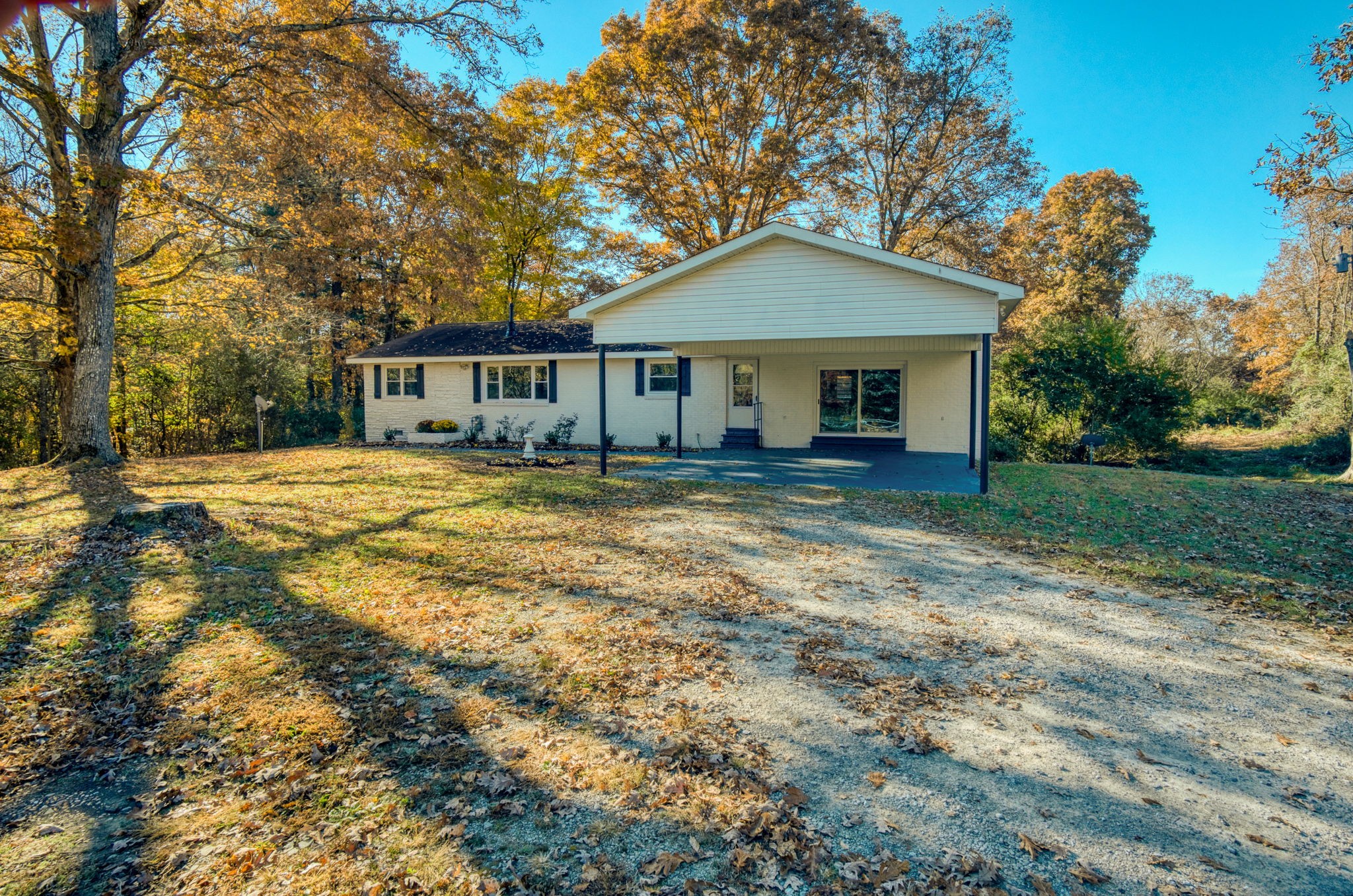 3571 Sparta Hwy Property Photo 1