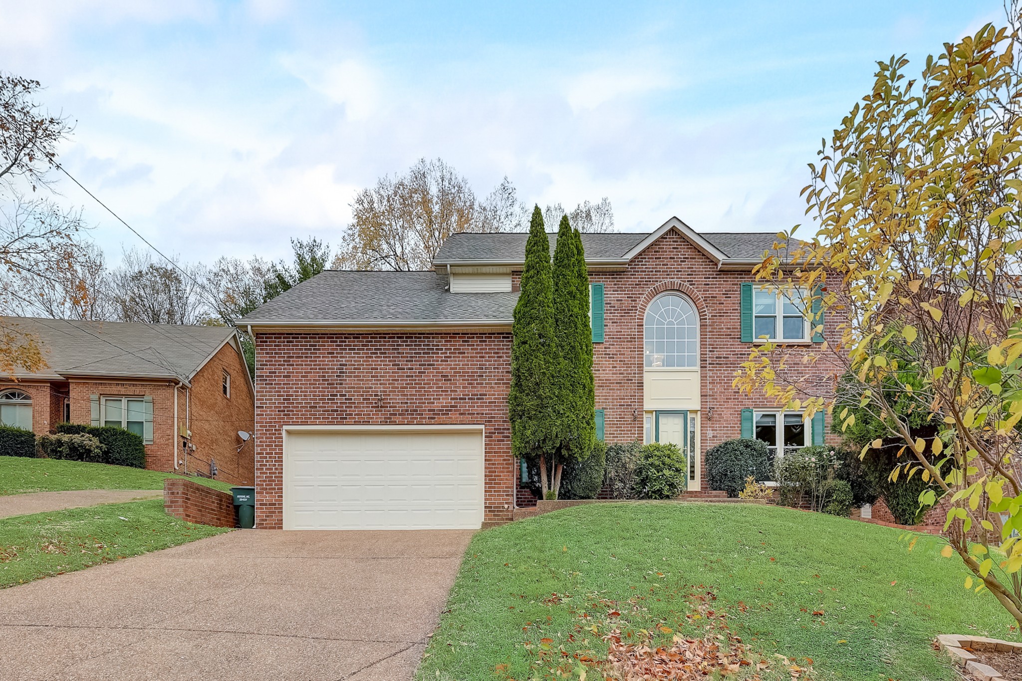 608 Poplar Creek Trace Ct Property Photo