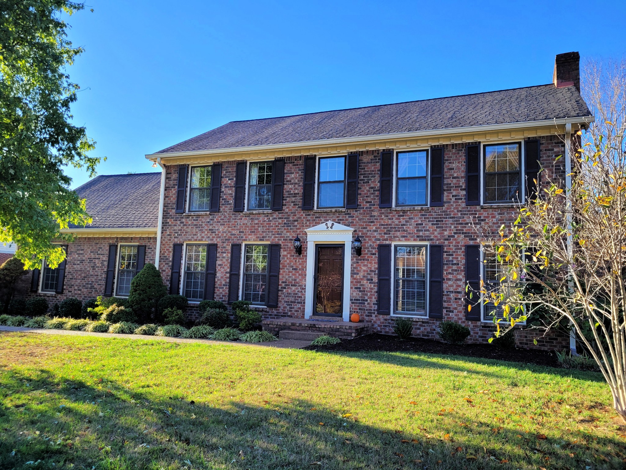 318 Sheffield Pl Property Photo 1