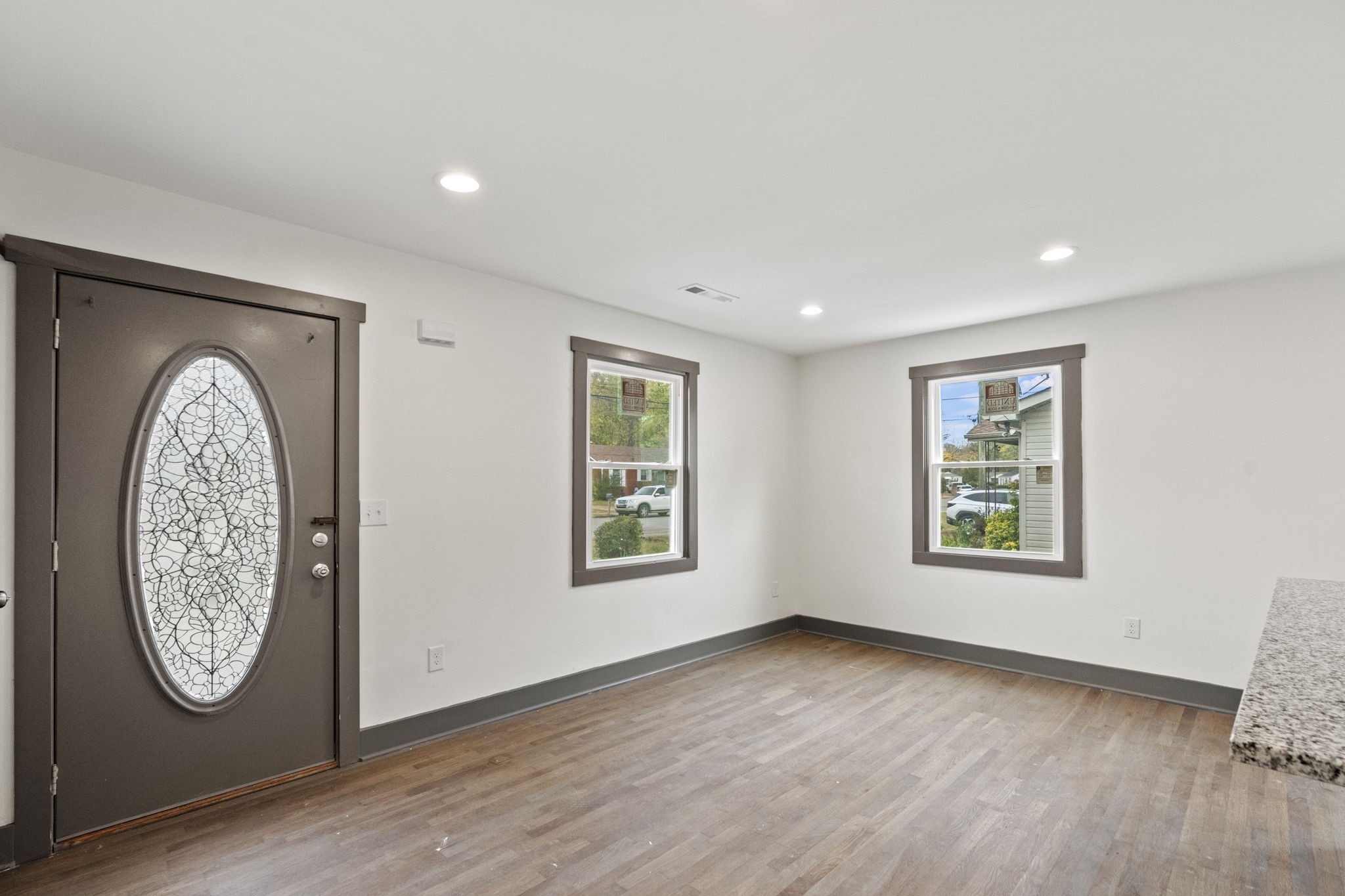 2713 Vance Ave Property Photo 11