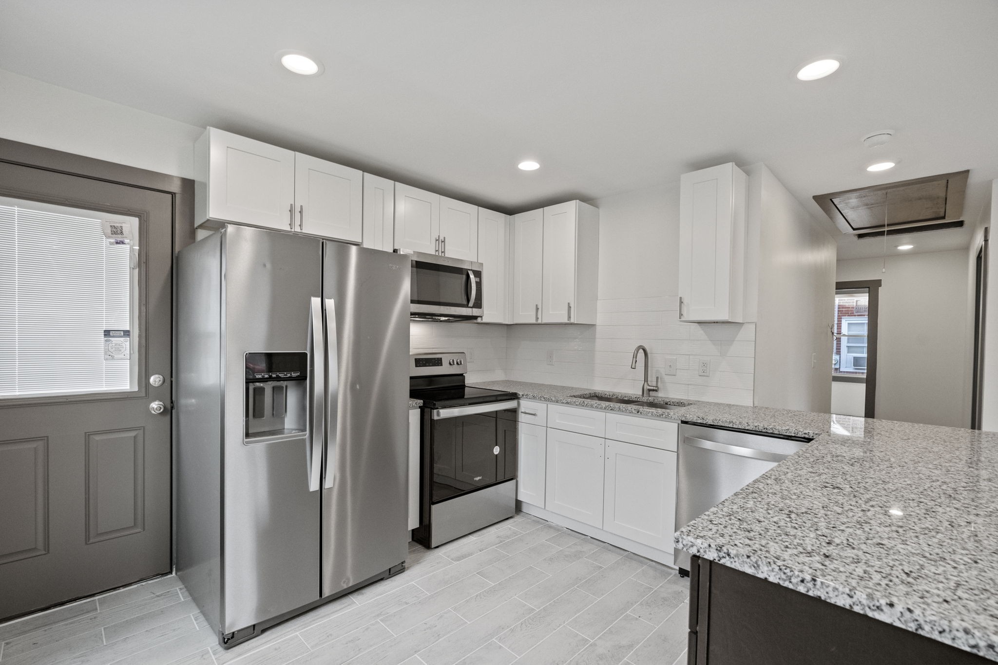 2713 Vance Ave Property Photo 16