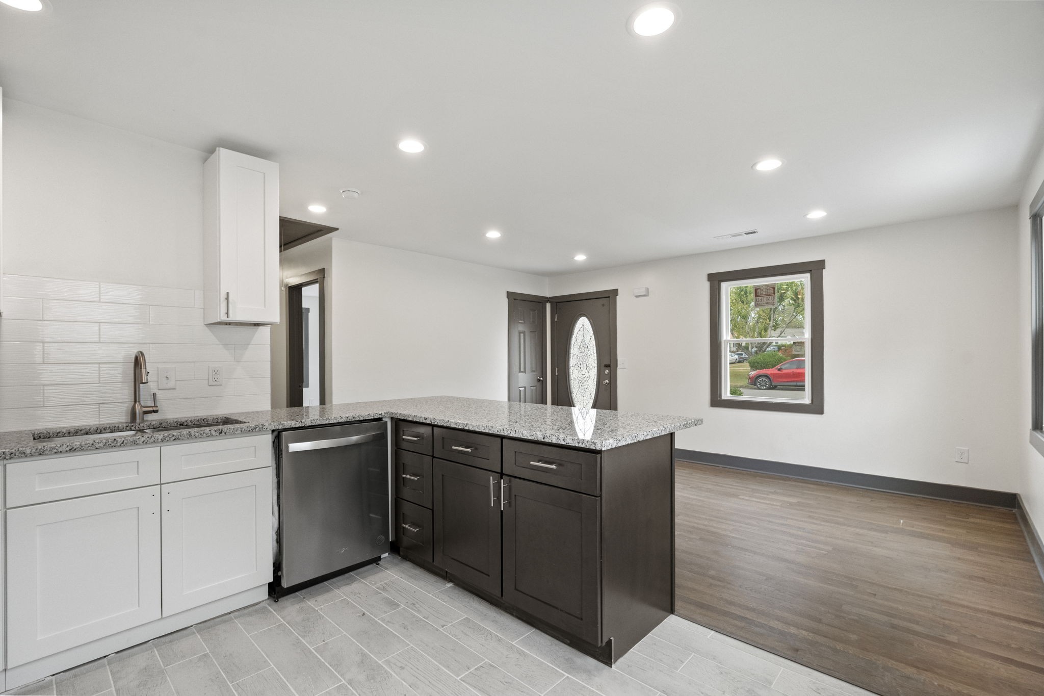 2713 Vance Ave Property Photo 18