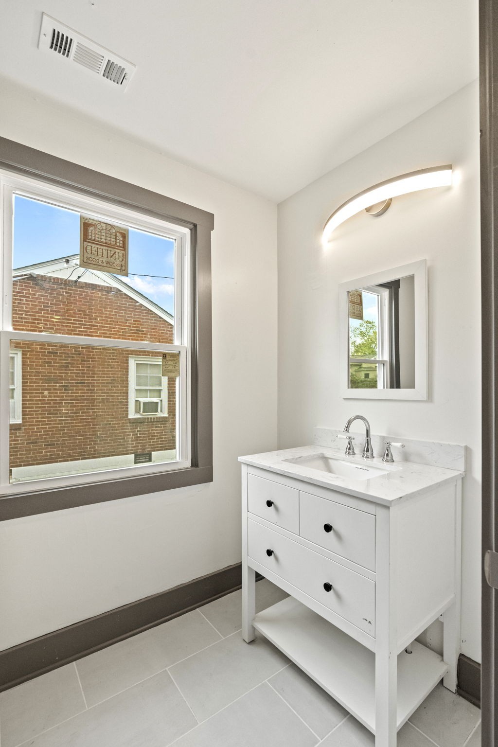 2713 Vance Ave Property Photo 24