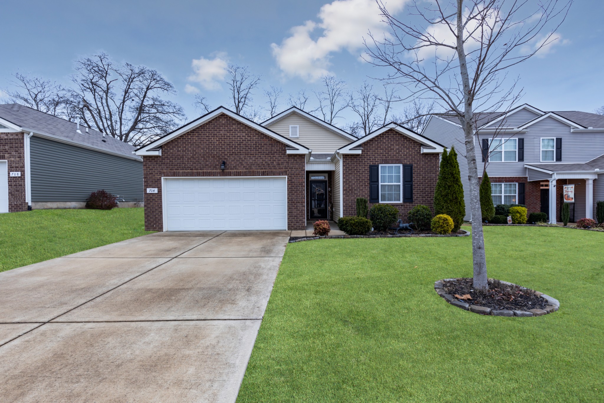 704 Prominence Rd Property Photo 1